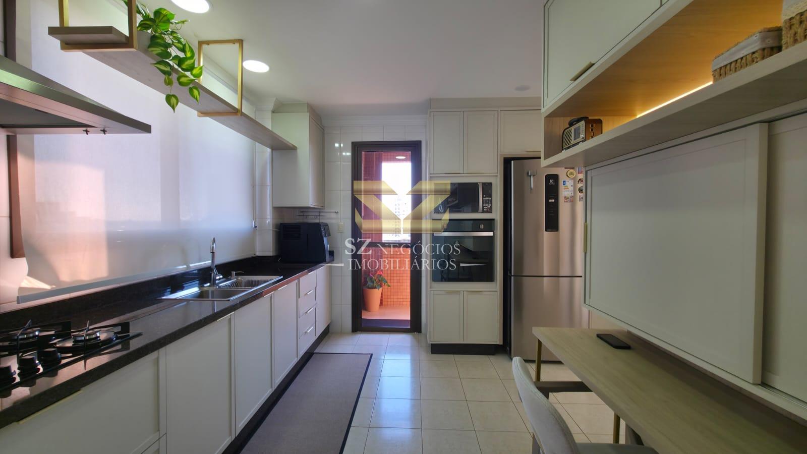 COBERTURA DUPLEX - EDIFÍCIO COUNTRY VILLE -VILA MARACANÃ, FOZ DO IGUACU - PR
