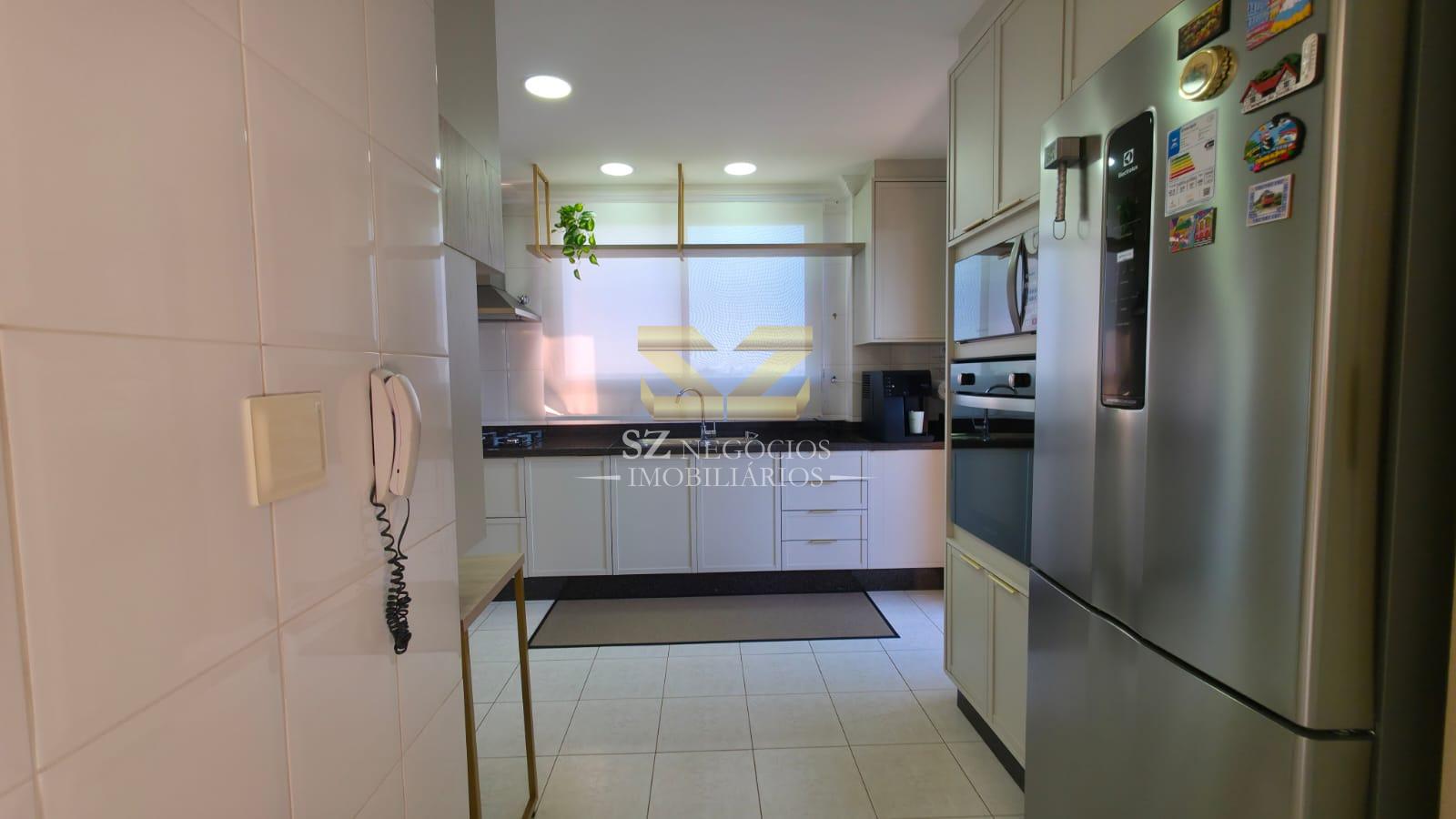 COBERTURA DUPLEX - EDIFÍCIO COUNTRY VILLE -VILA MARACANÃ, FOZ DO IGUACU - PR