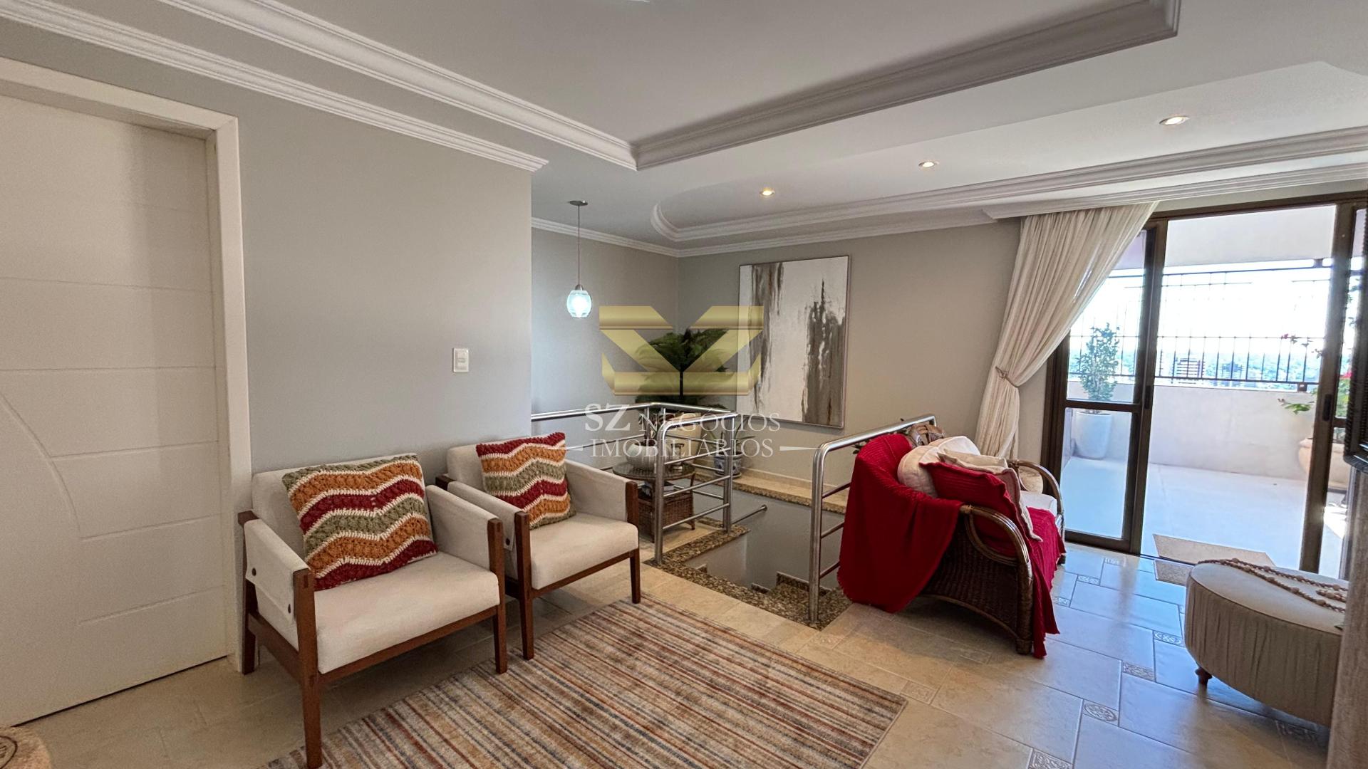 COBERTURA DUPLEX - EDIFÍCIO COUNTRY VILLE -VILA MARACANÃ, FOZ DO IGUACU - PR