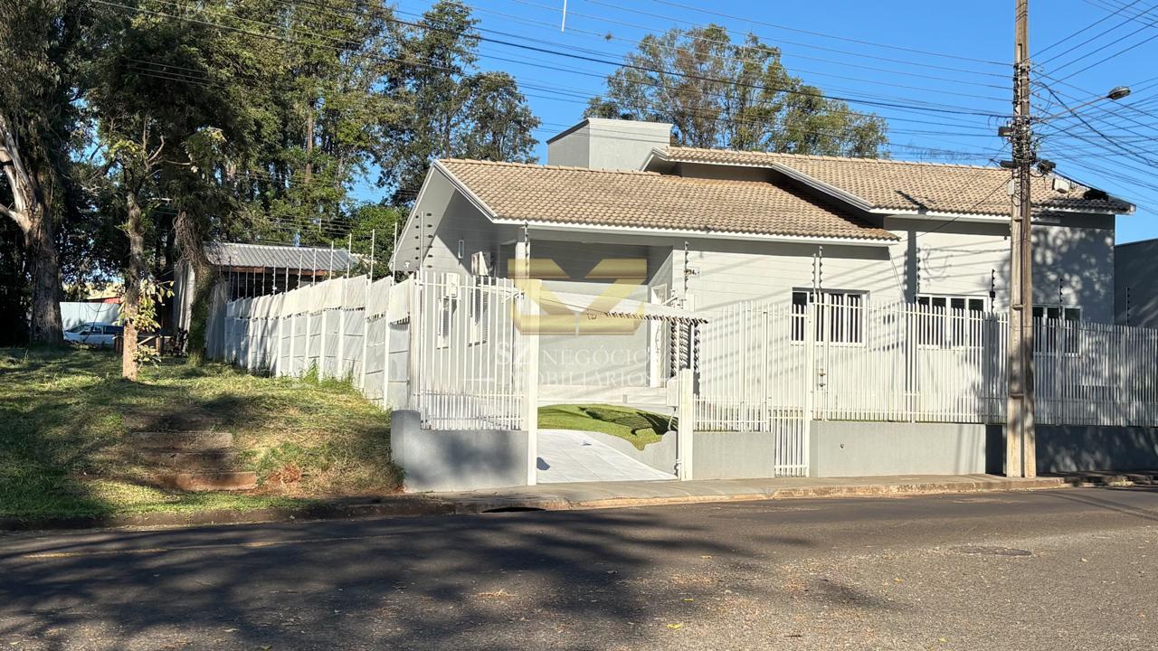 CASA COM 1 SUÍTE E 2 DORMITÓRIOS NA VILA  A, FOZ DO IGUAÇU - PR
