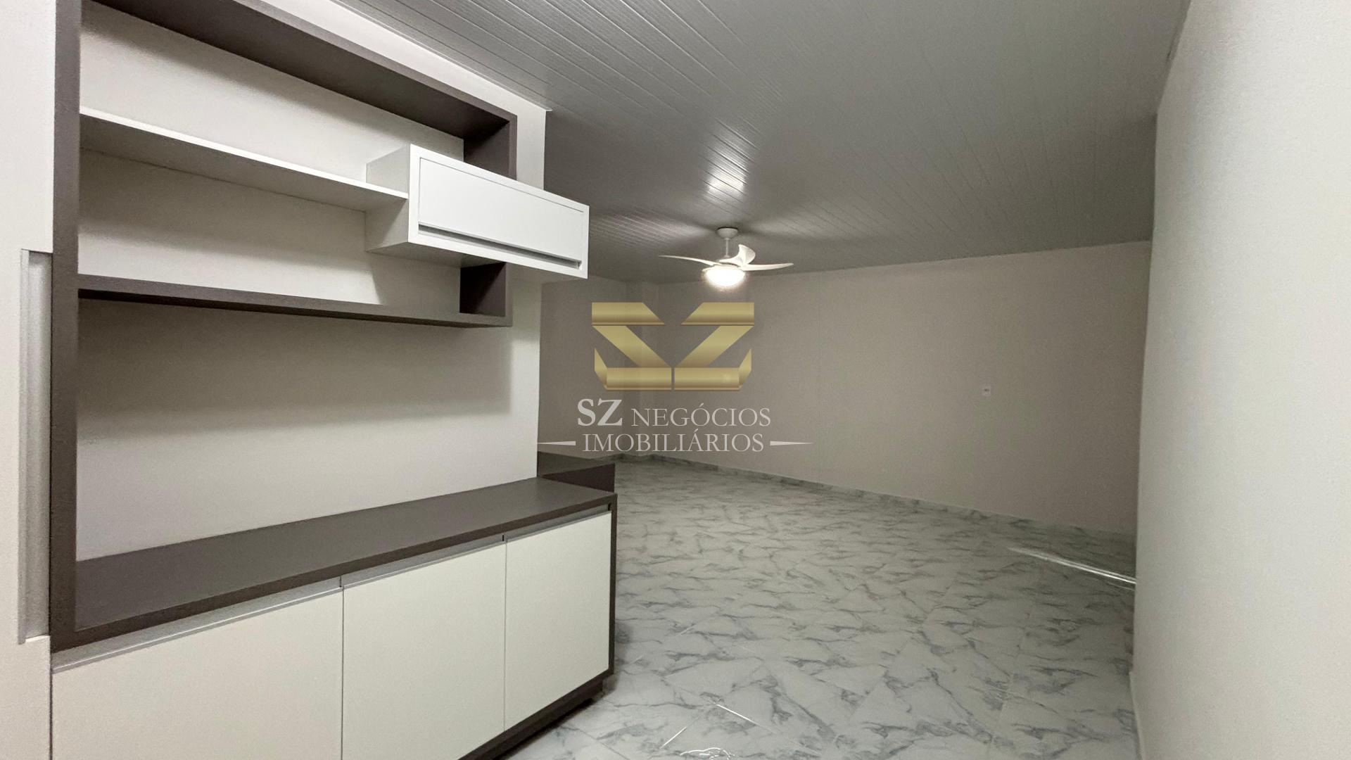 CASA COM 1 SUÍTE E 2 DORMITÓRIOS NA VILA  A, FOZ DO IGUAÇU - PR