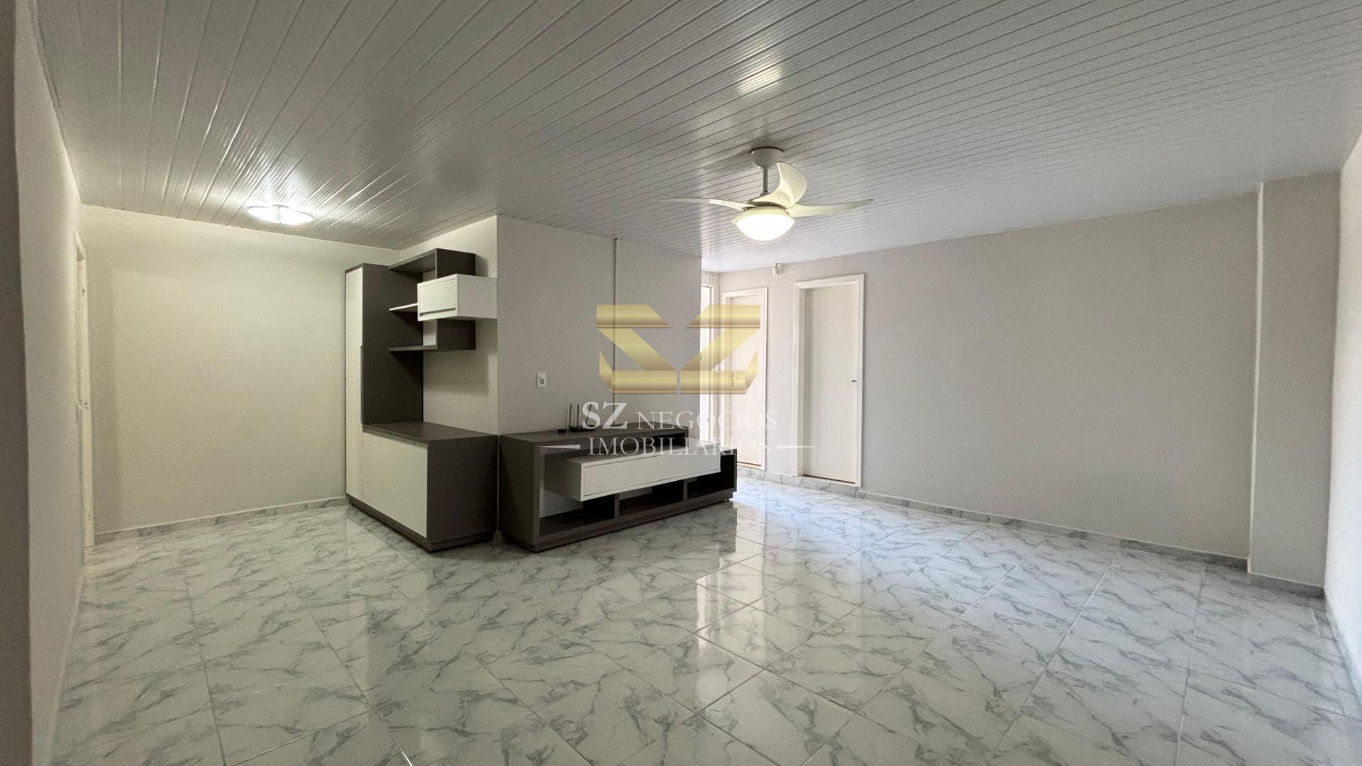 CASA COM 1 SUÍTE E 2 DORMITÓRIOS NA VILA  A, FOZ DO IGUAÇU - PR