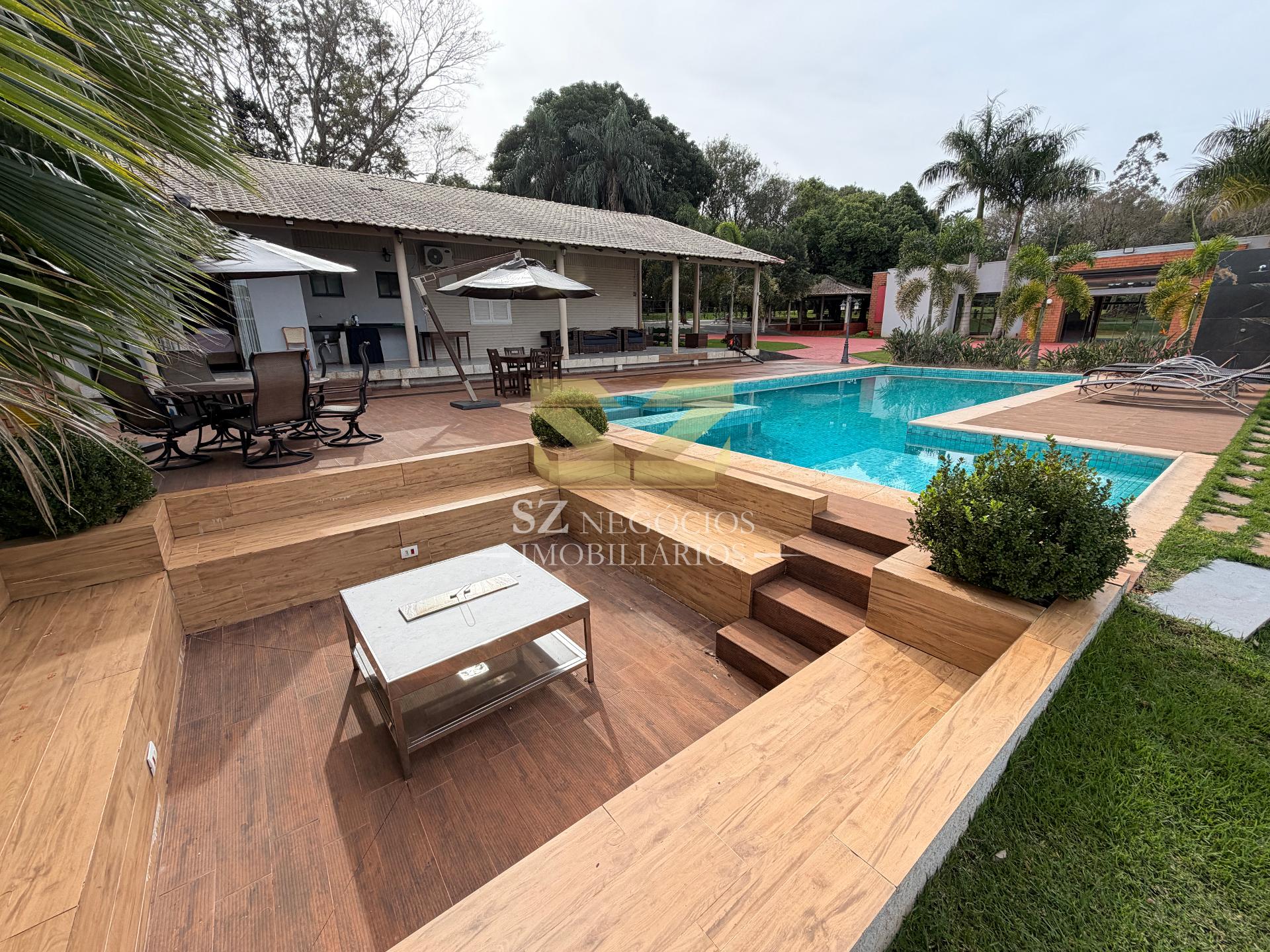 CHÁCARA À VENDA COM PISCINA E COZINHA TODA EQUIPADA FOZ DO IGUAÇU - PR