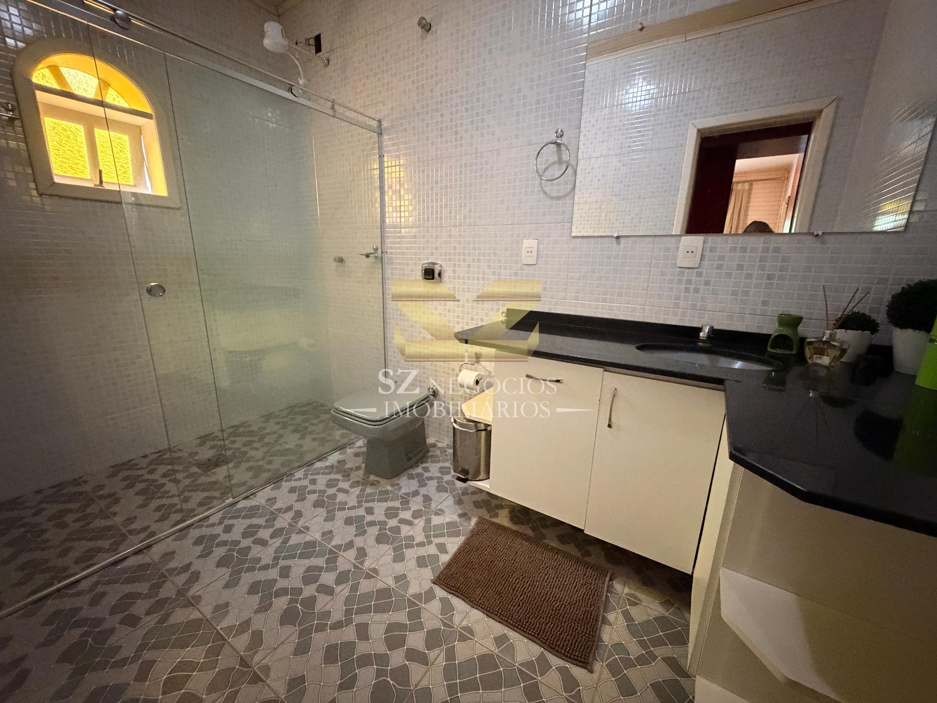 CHÁCARA À VENDA COM PISCINA E COZINHA TODA EQUIPADA FOZ DO IGUAÇU - PR