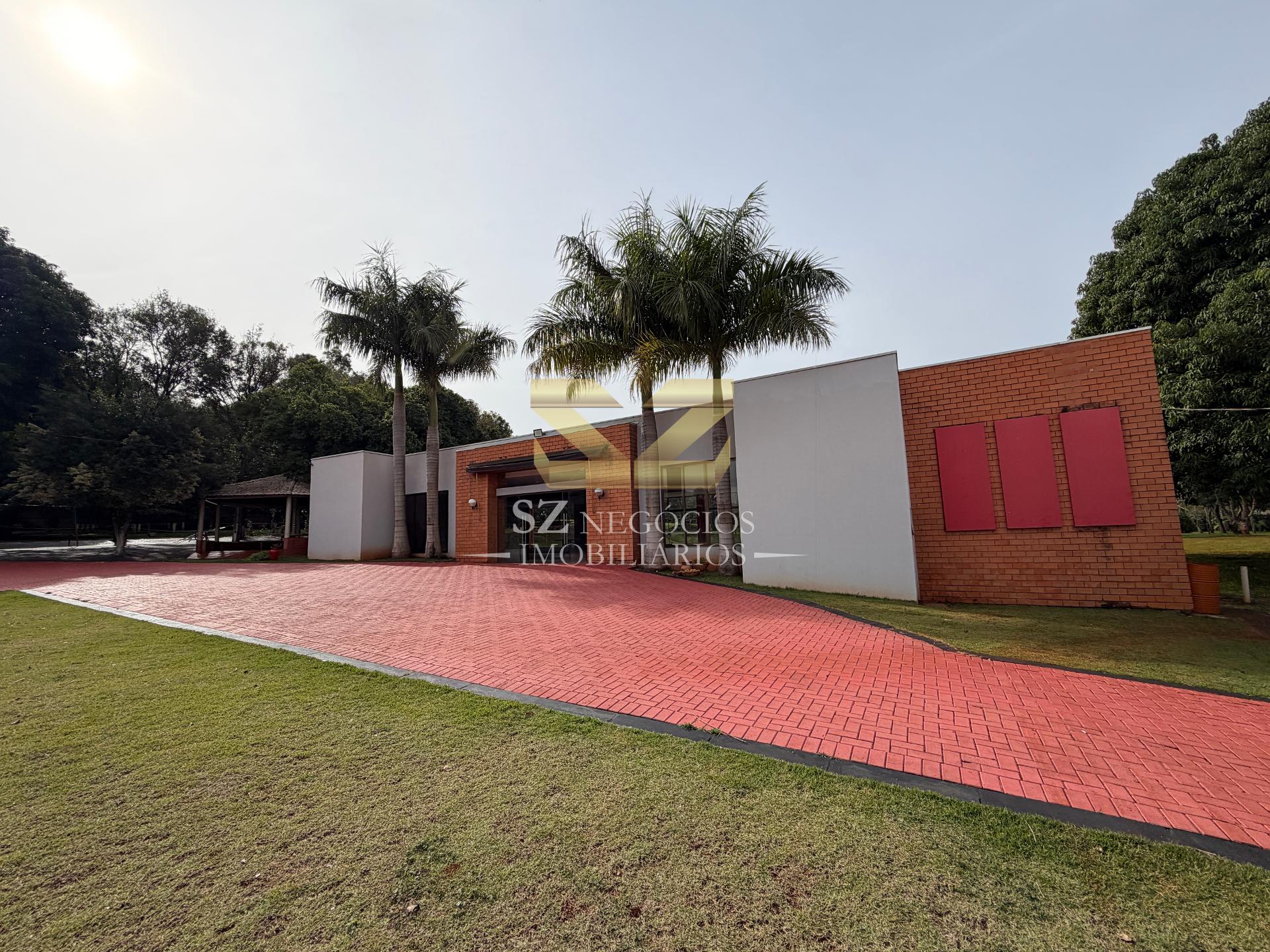 CHÁCARA À VENDA COM PISCINA E COZINHA TODA EQUIPADA FOZ DO IGUAÇU - PR