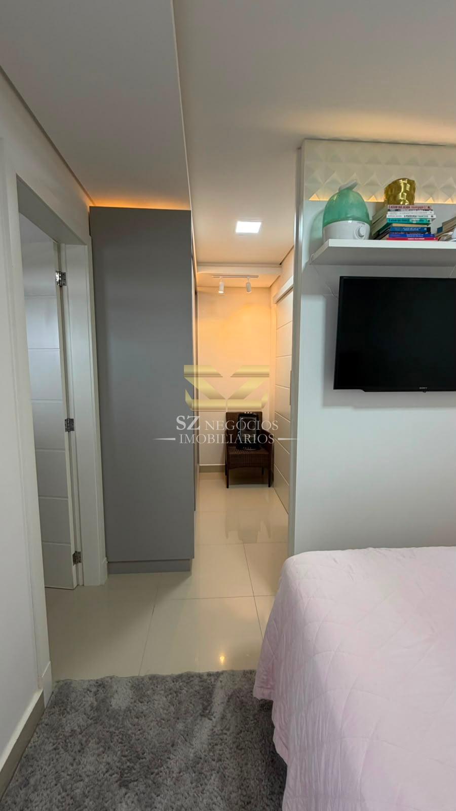 APARTAMENTO À VENDA MOBILIADO COM 02 DORMITÓRIOS SENDO 01 SUÍTE - RESIDENCIAL MALIBU - FOZ