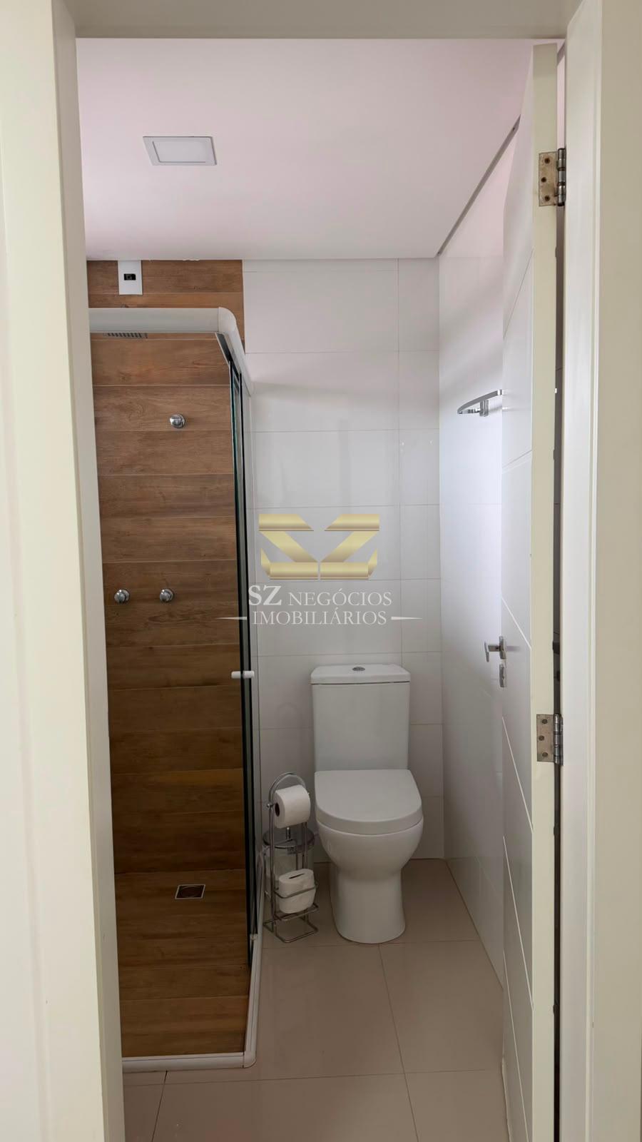 APARTAMENTO À VENDA MOBILIADO COM 02 DORMITÓRIOS SENDO 01 SUÍTE - RESIDENCIAL MALIBU - FOZ