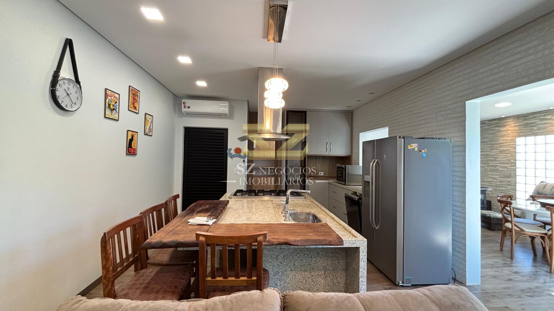 Casa com 3 dormitórios para locação com ,257.90 m², JARDIM CURITIBANO, FOZ DO IGUACU - PR