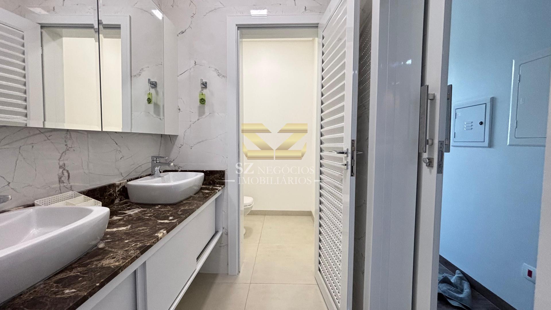 Casa com 3 dormitórios para locação com ,257.90 m², JARDIM CURITIBANO, FOZ DO IGUACU - PR
