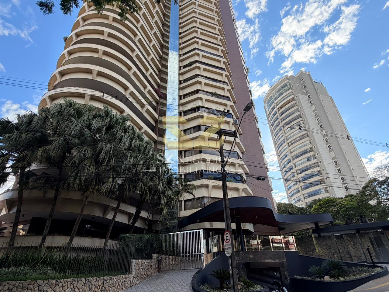 APARTAMENTO À VENDA COM 04 SUÍTES VILLA FRASCATTI - CENTRO - FOZ DO IGUAÇU - PR
