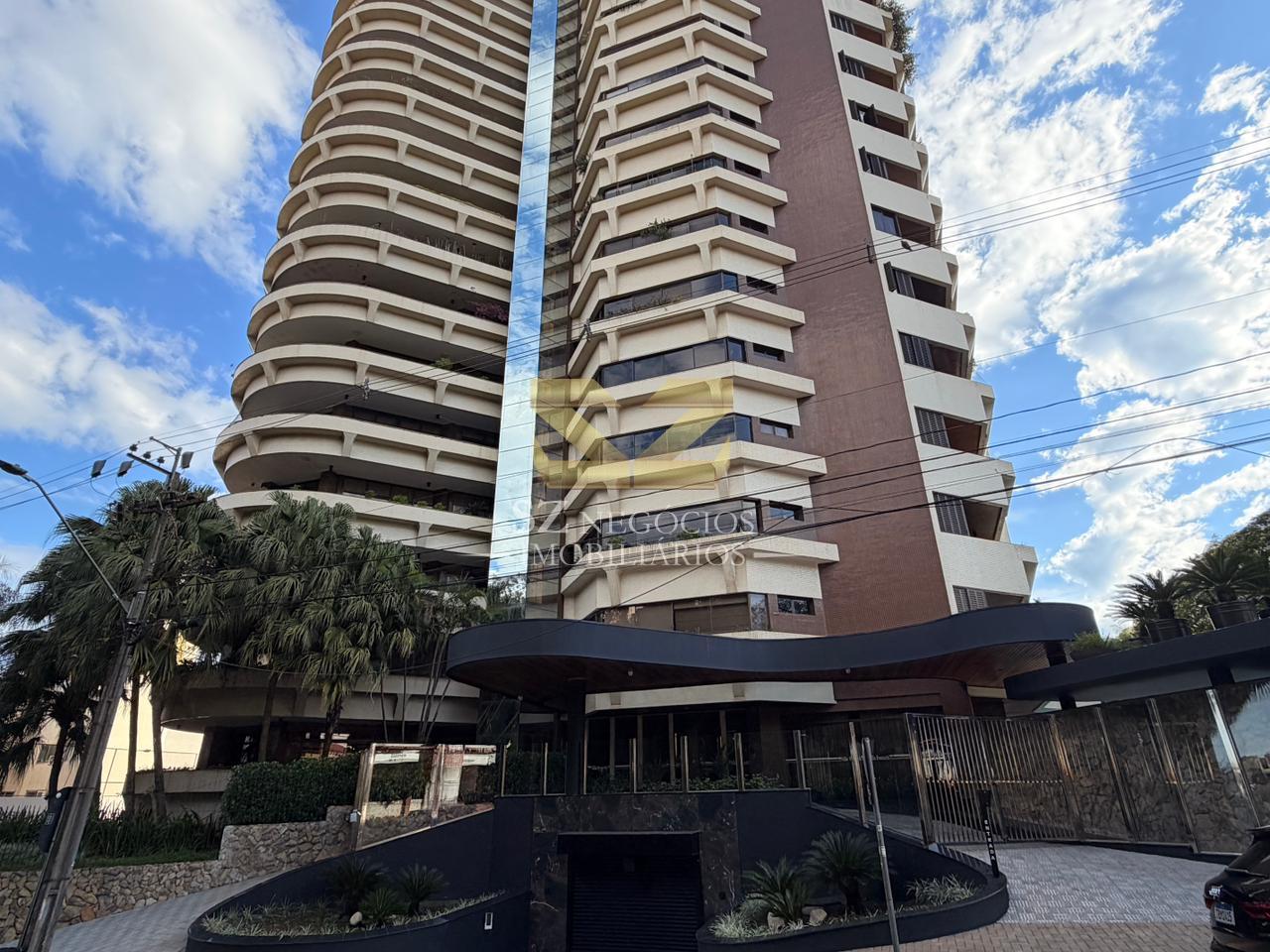 APARTAMENTO À VENDA COM 04 SUÍTES VILLA FRASCATTI - CENTRO - FOZ DO IGUAÇU - PR