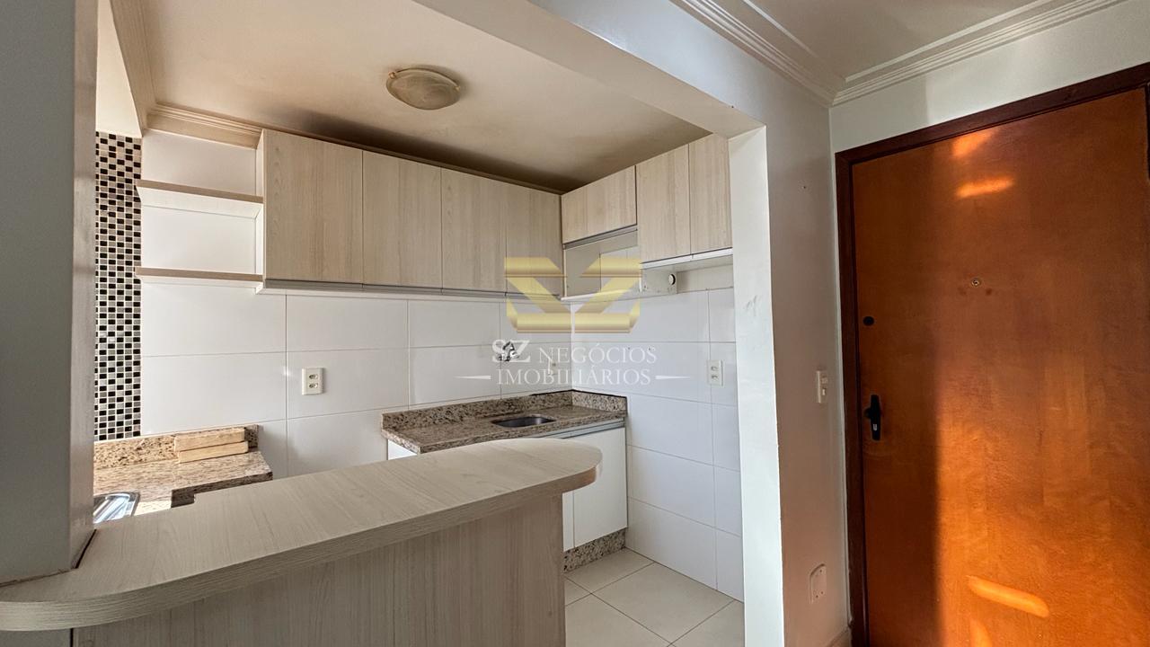APARTAMENTO À VENDA NO EDIFÍCIO CHEVERNY - POLO CENTRO - FOZ DO IGUAÇU - PR
