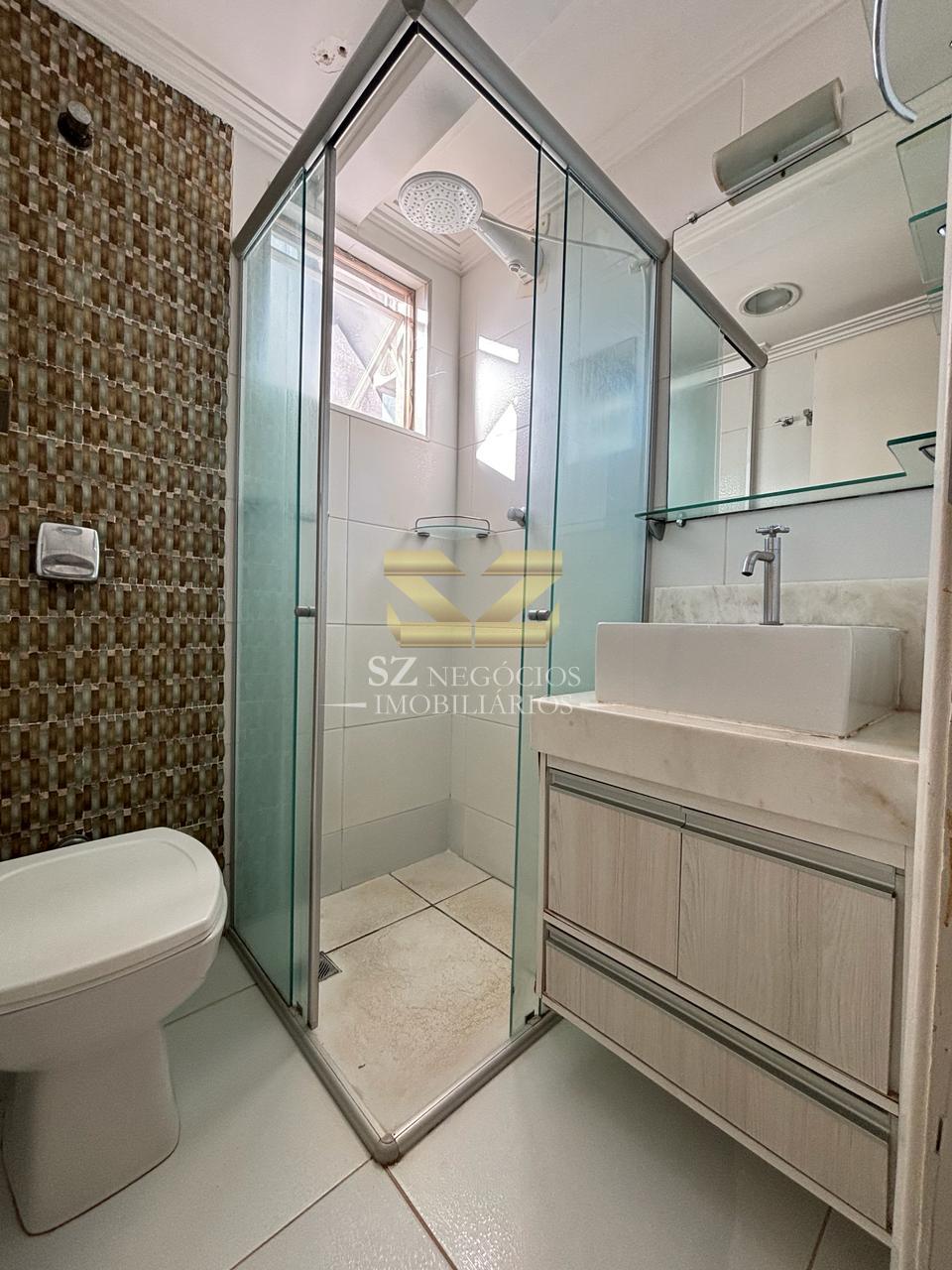APARTAMENTO À VENDA NO EDIFÍCIO CHEVERNY - POLO CENTRO - FOZ DO IGUAÇU - PR