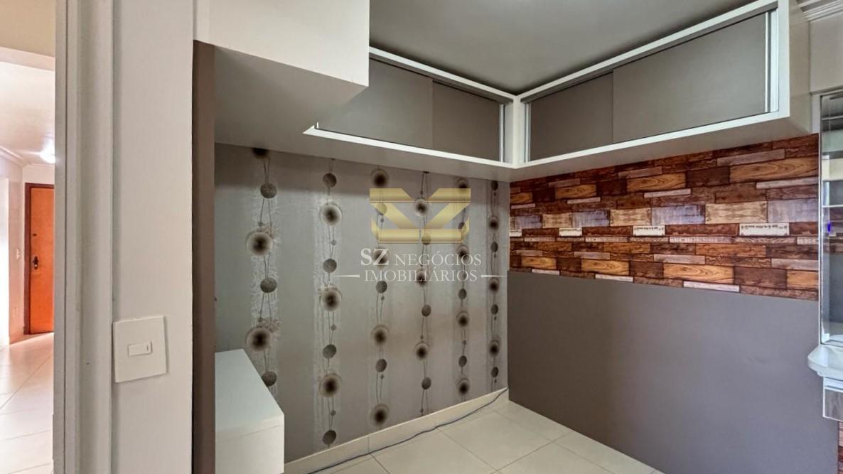 APARTAMENTO À VENDA NO EDIFÍCIO CHEVERNY - POLO CENTRO - FOZ DO IGUAÇU - PR