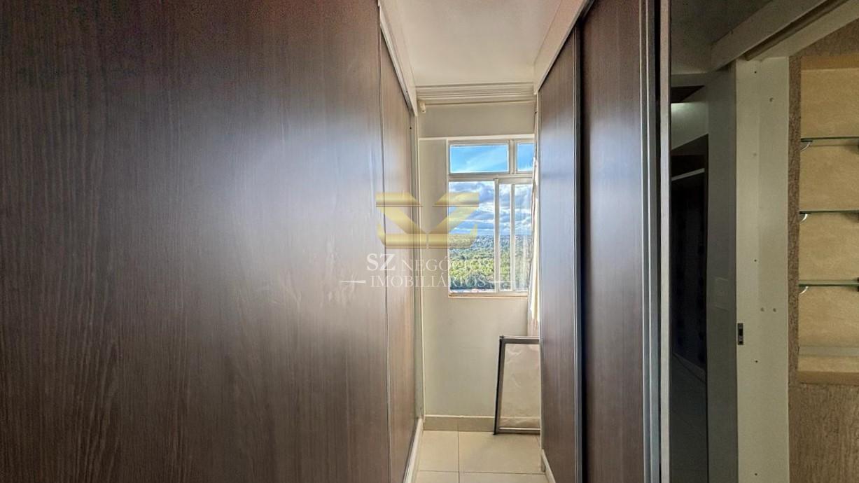 APARTAMENTO À VENDA NO EDIFÍCIO CHEVERNY - POLO CENTRO - FOZ DO IGUAÇU - PR