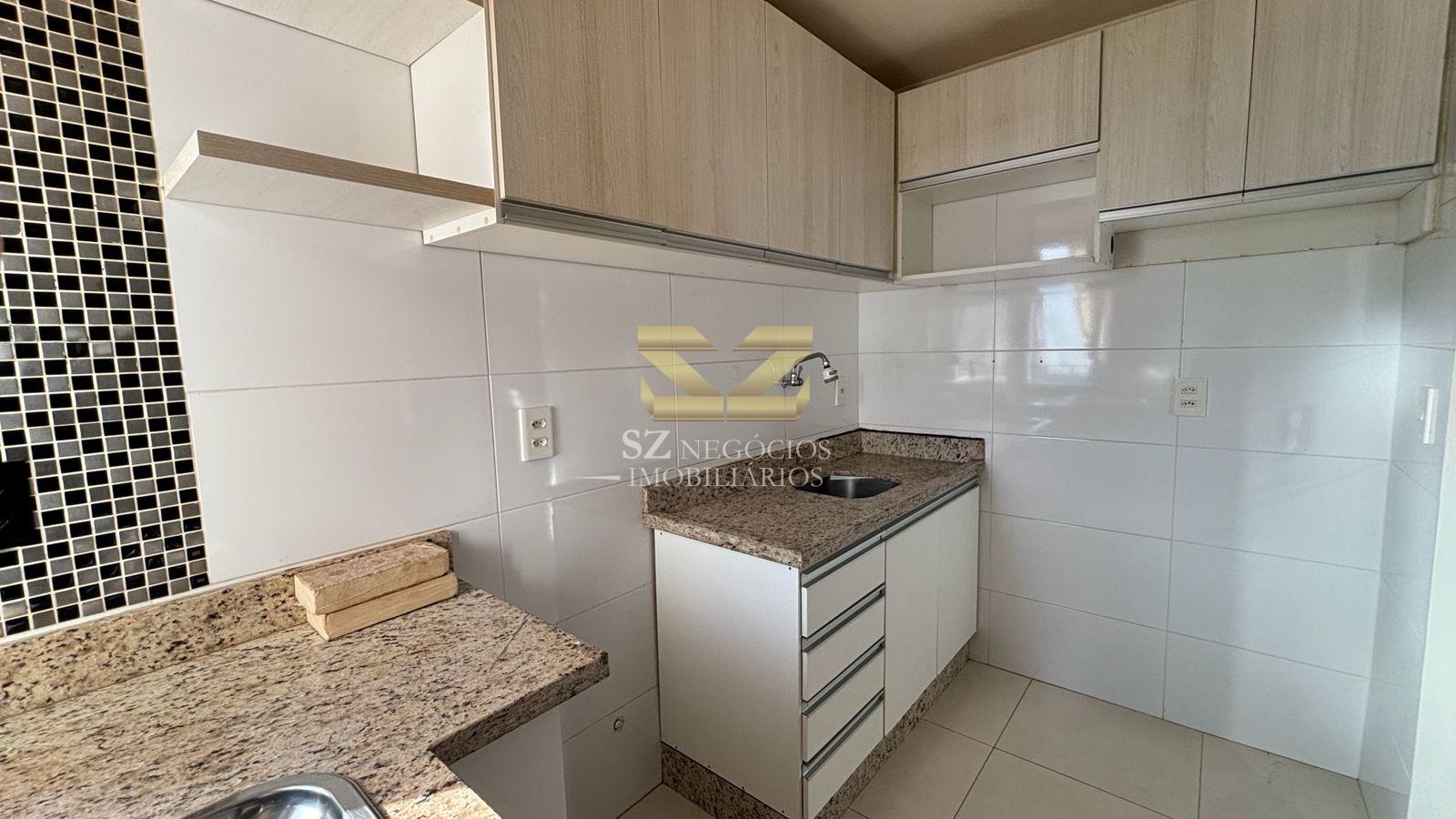 APARTAMENTO À VENDA NO EDIFÍCIO CHEVERNY - POLO CENTRO - FOZ DO IGUAÇU - PR