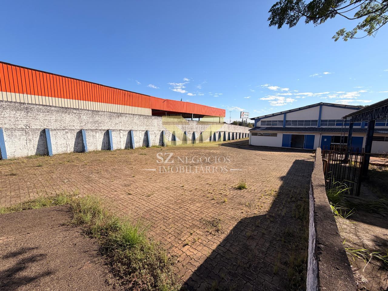 IMÓVEL COMERCIAL  À VENDA , PARQUE MONJOLO, FOZ DO IGUAÇU - PR