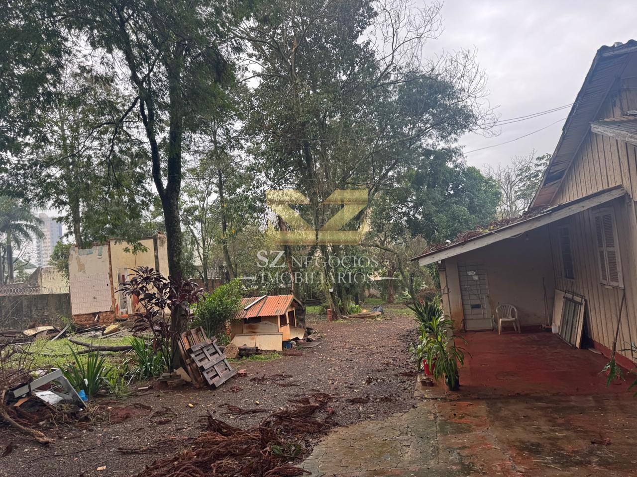 TERRENO COM 1.800M² À VENDA NO CENTRO, FOZ DO IGUAÇU - PR