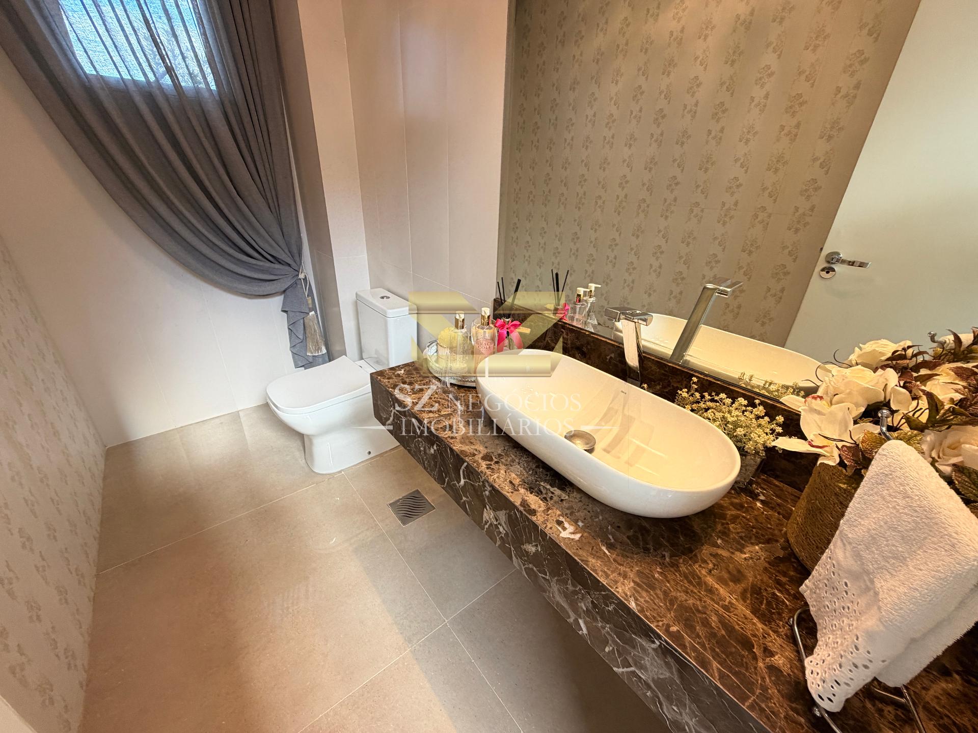 CASA À VENDA LOCALIZADO NO CONDOMÍNIO COSTA DEL LAGO HERNANDARIAS - PY