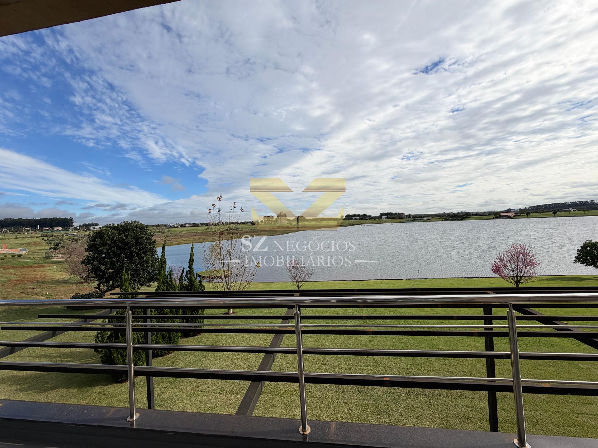 CASA À VENDA LOCALIZADO NO CONDOMÍNIO COSTA DEL LAGO HERNANDARIAS - PY