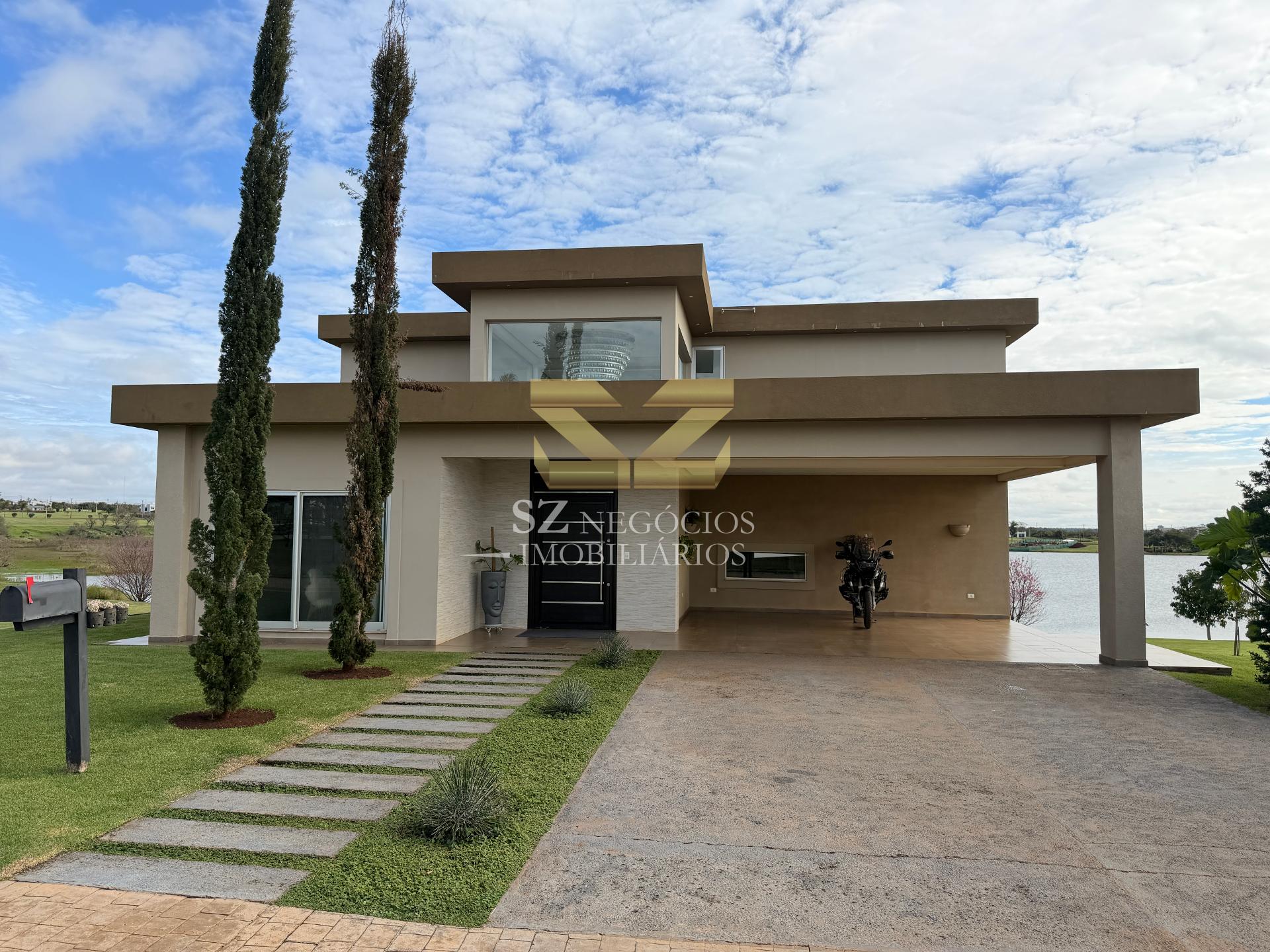 CASA À VENDA LOCALIZADO NO CONDOMÍNIO COSTA DEL LAGO HERNANDARIAS - PY