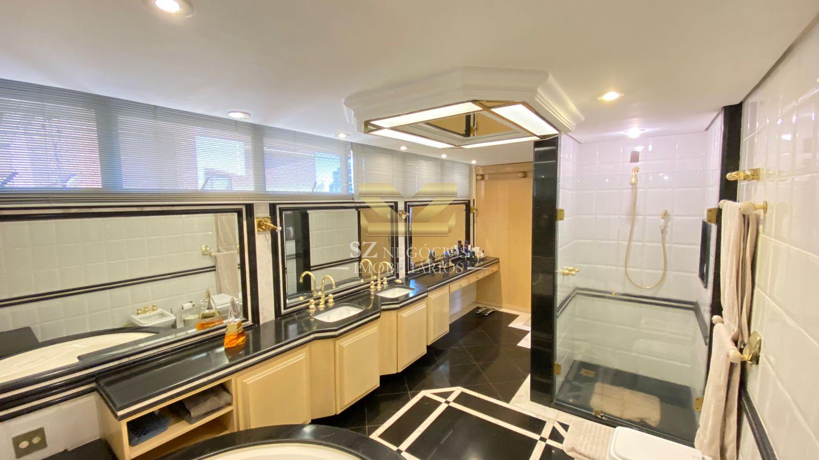 APARTAMENTO PARA LOCAÇÃO COM 04 SUÍTES VILLA FRASCATTI - CENTRO - FOZ DO IGUAÇU - PR