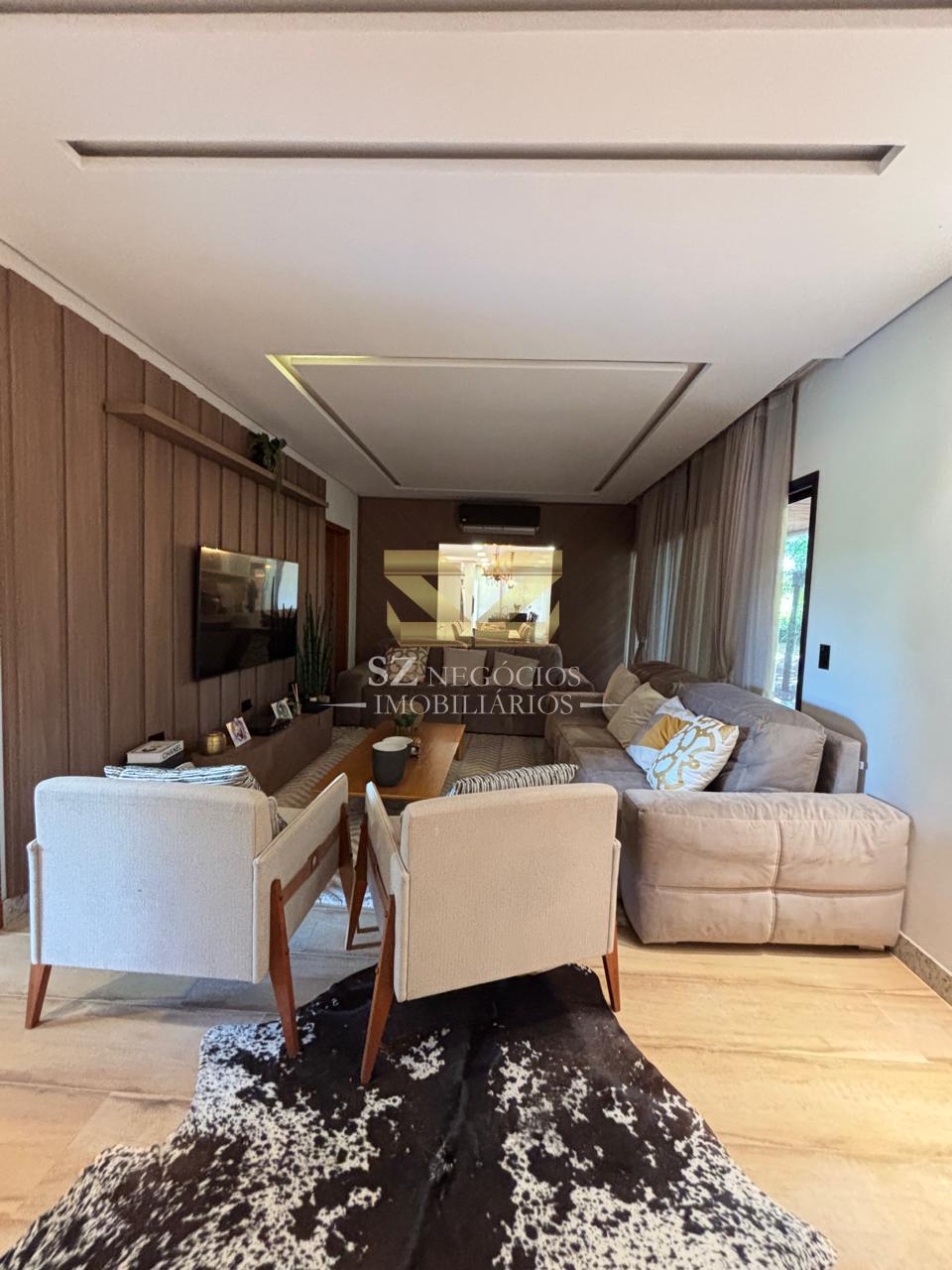 CHÁCARA EXCLUSIVA À VENDA COM 35.452,33M² e 1.000 M² DE ÁREA CONSTRUÍDA, FOZ