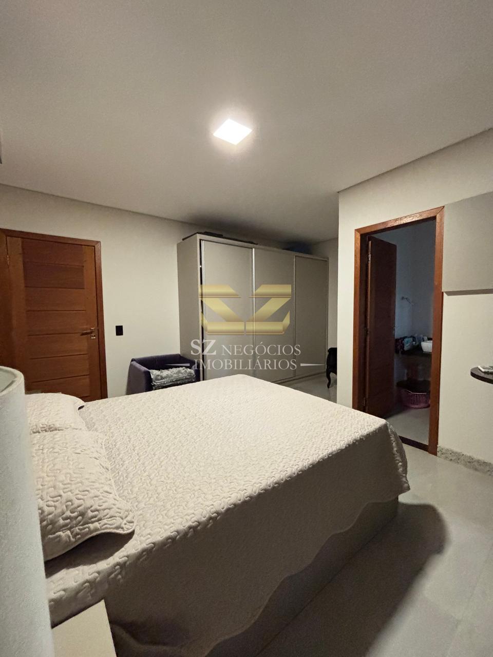 CHÁCARA EXCLUSIVA À VENDA COM 35.452,33M² e 1.000 M² DE ÁREA CONSTRUÍDA, FOZ
