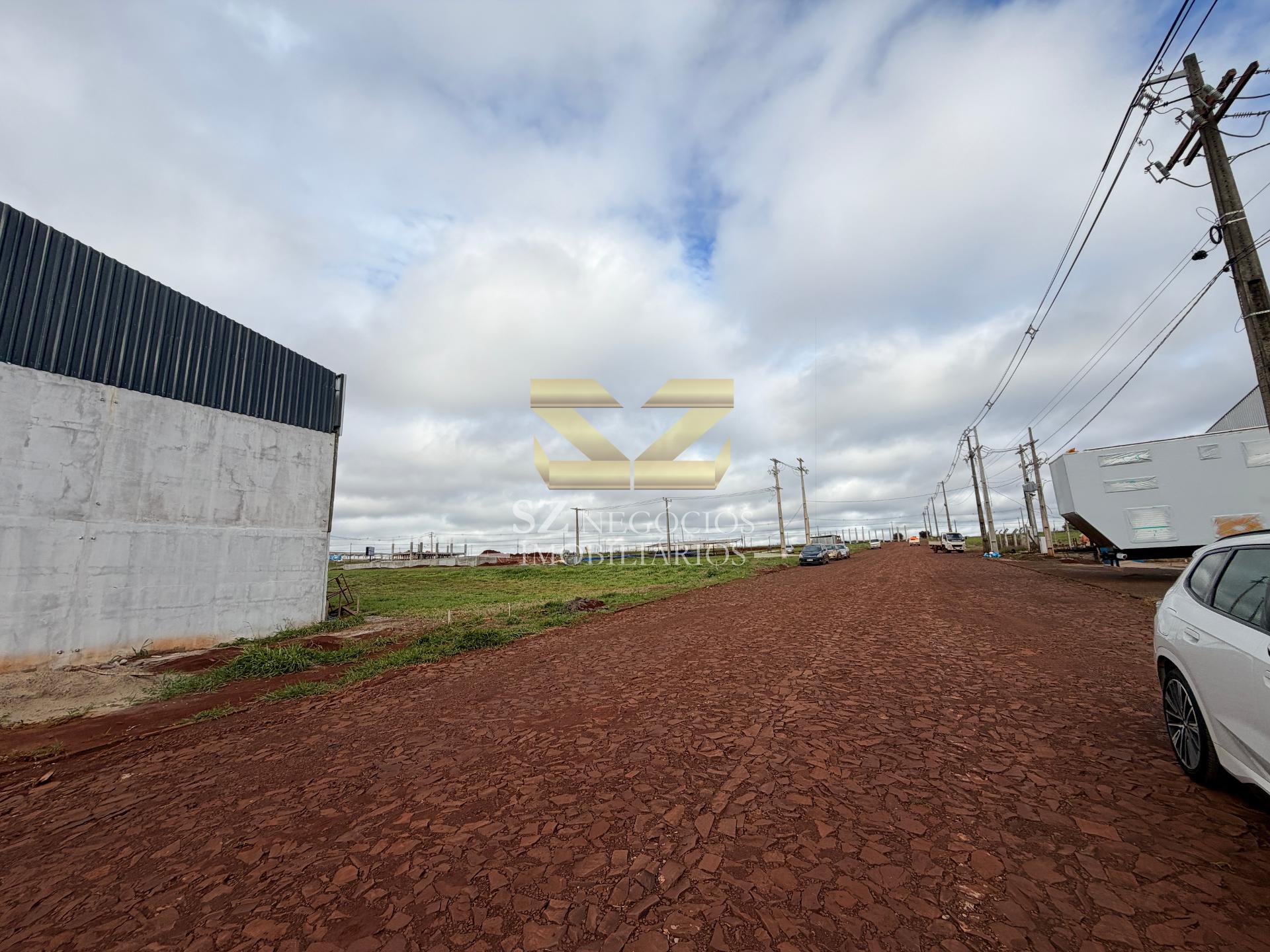 BARRACÃO À VENDA - PARQUE INDUSTRIAL SANTA MÔNICA - HERNANDARIAS - PARAGUAI