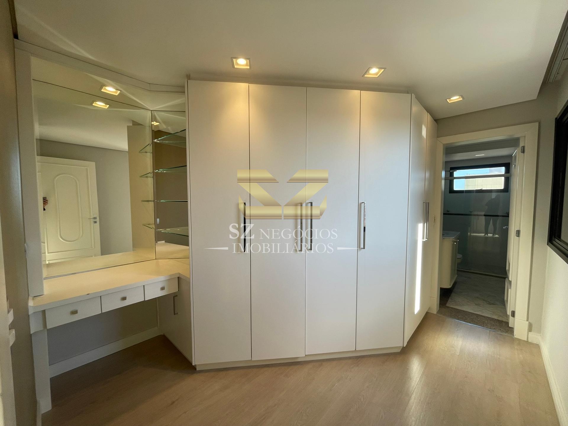 APARTAMENTO COBERTURA À VENDA COM 03 SUÍTES - EDIFICIO MAISON CLASSIC - FOZ