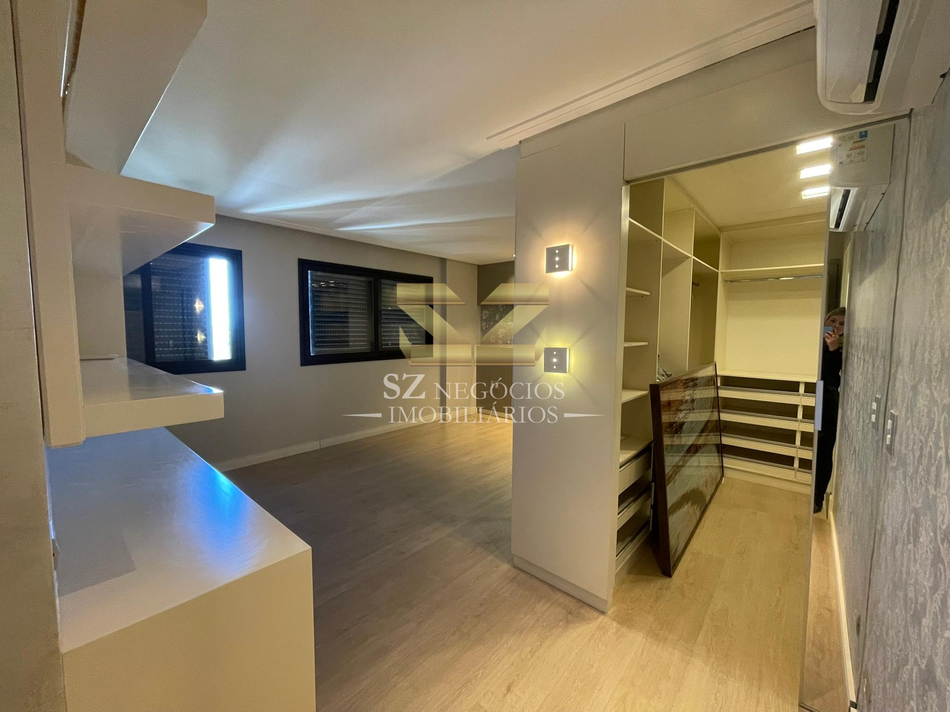 APARTAMENTO COBERTURA À VENDA COM 03 SUÍTES - EDIFICIO MAISON CLASSIC - FOZ