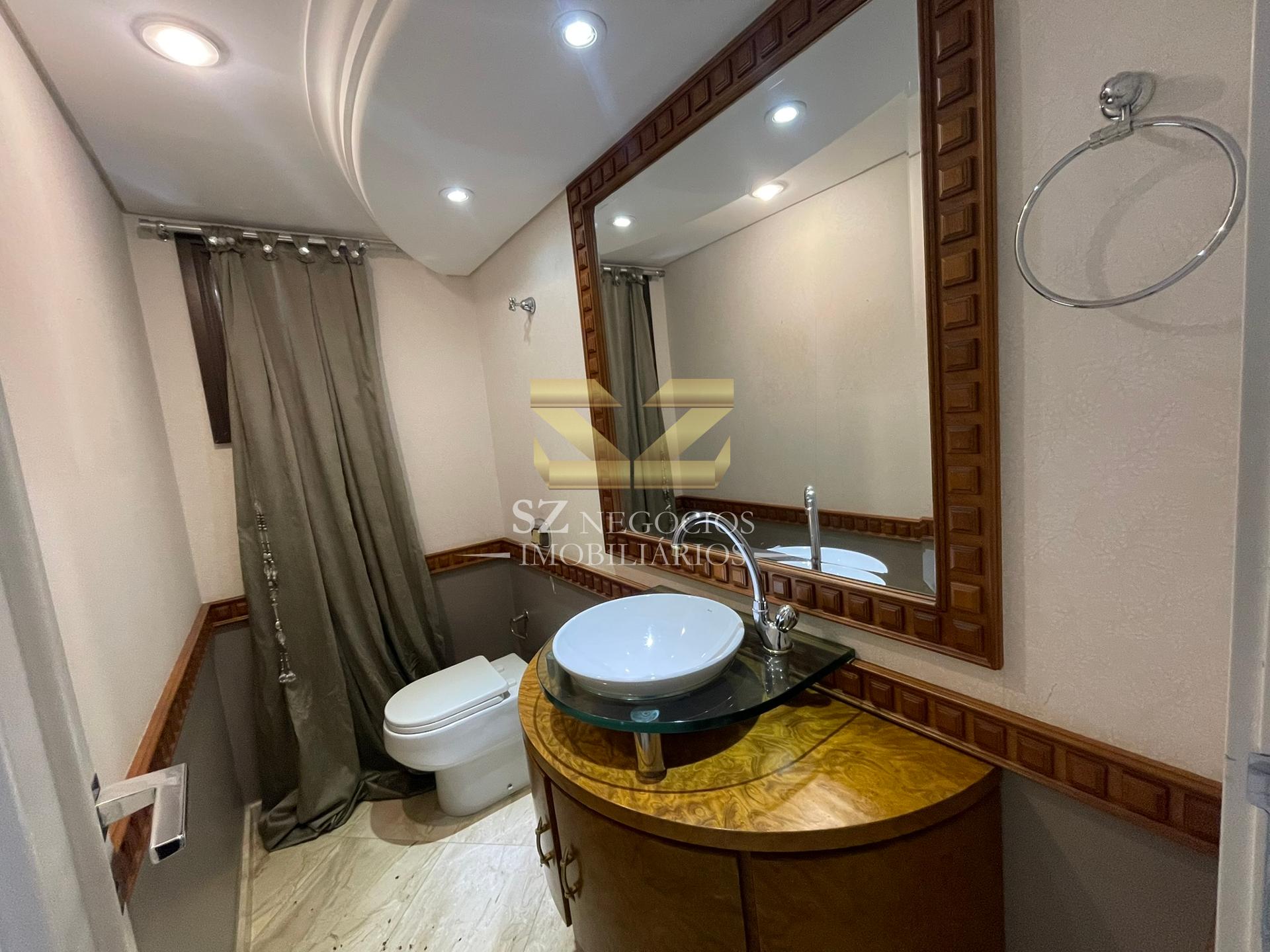 APARTAMENTO COBERTURA À VENDA COM 03 SUÍTES - EDIFICIO MAISON CLASSIC - FOZ