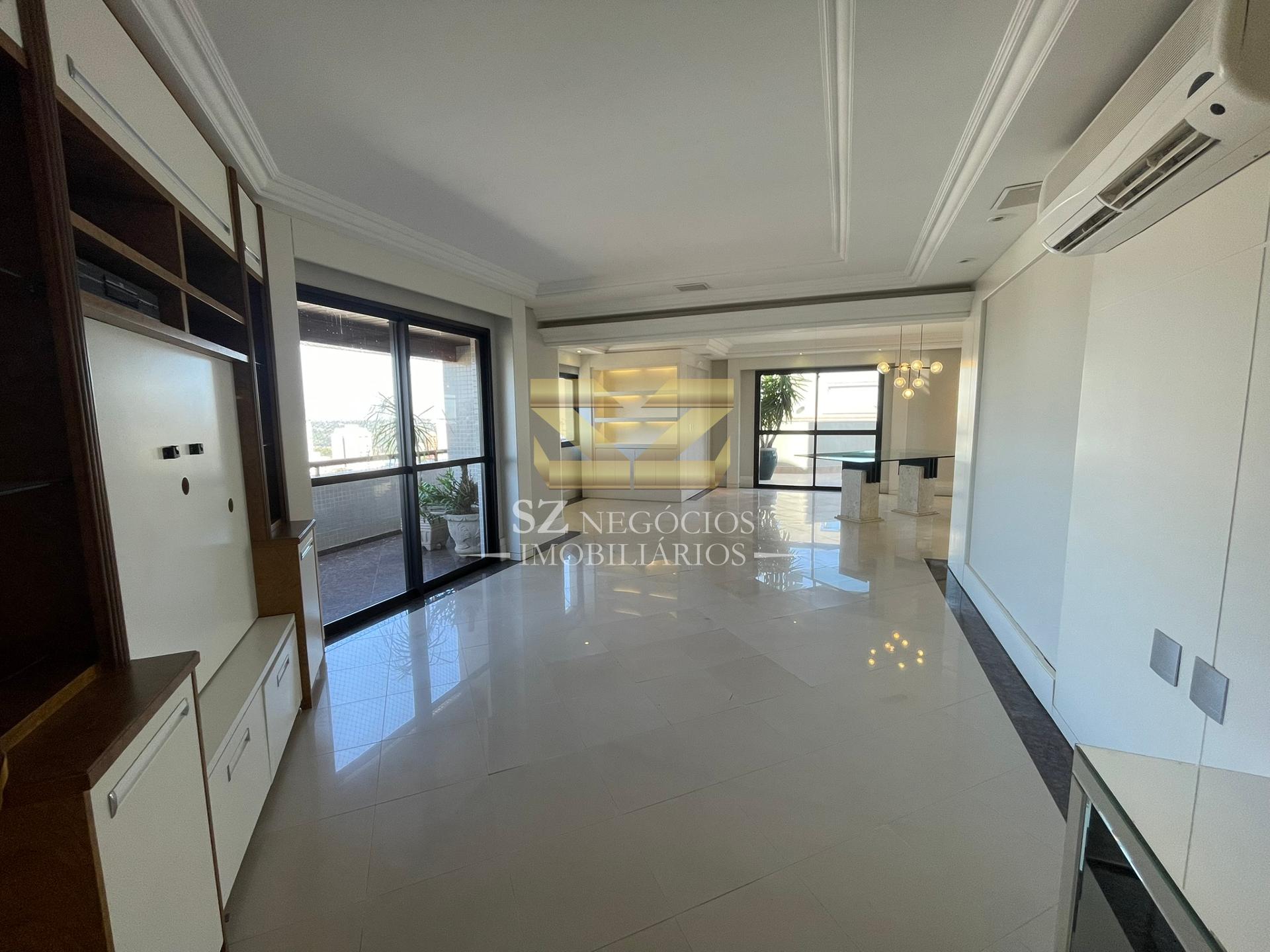 APARTAMENTO COBERTURA À VENDA COM 03 SUÍTES - EDIFICIO MAISON CLASSIC - FOZ