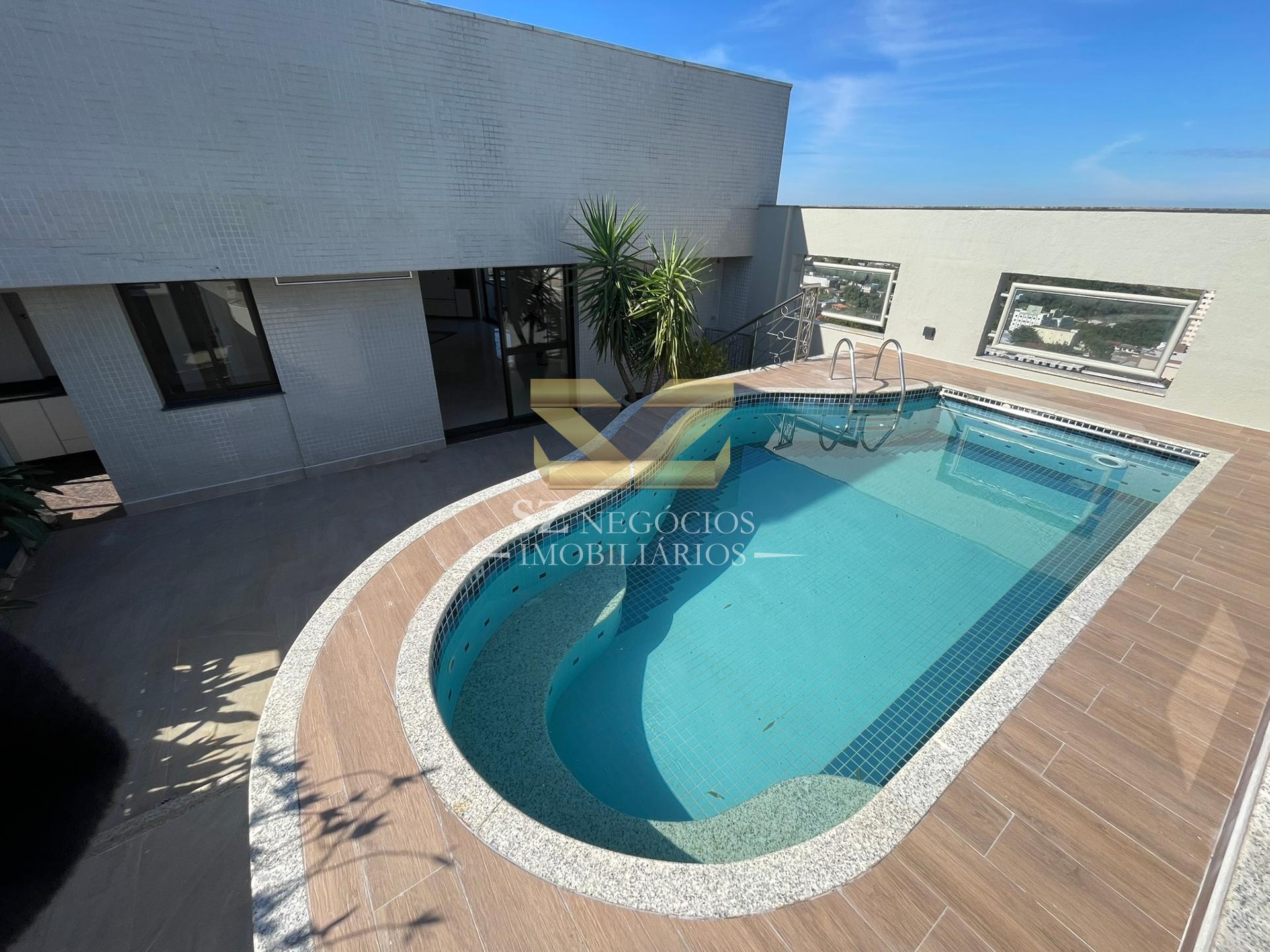 APARTAMENTO COBERTURA À VENDA COM 03 SUÍTES - EDIFICIO MAISON CLASSIC - FOZ