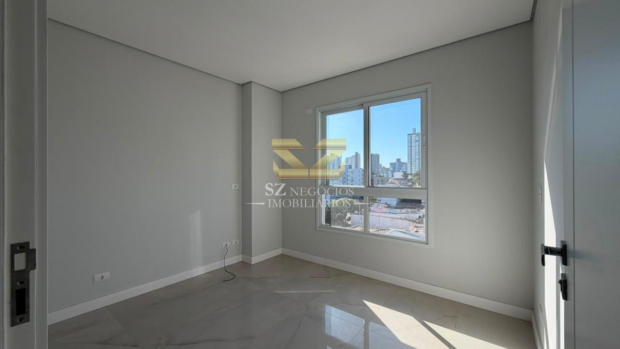 APARTAMENTO À VENDA COM 01 SUÍTE NO EDIFÍCIO RESIDENCIAL ELEGANCE TOWER, FOZ