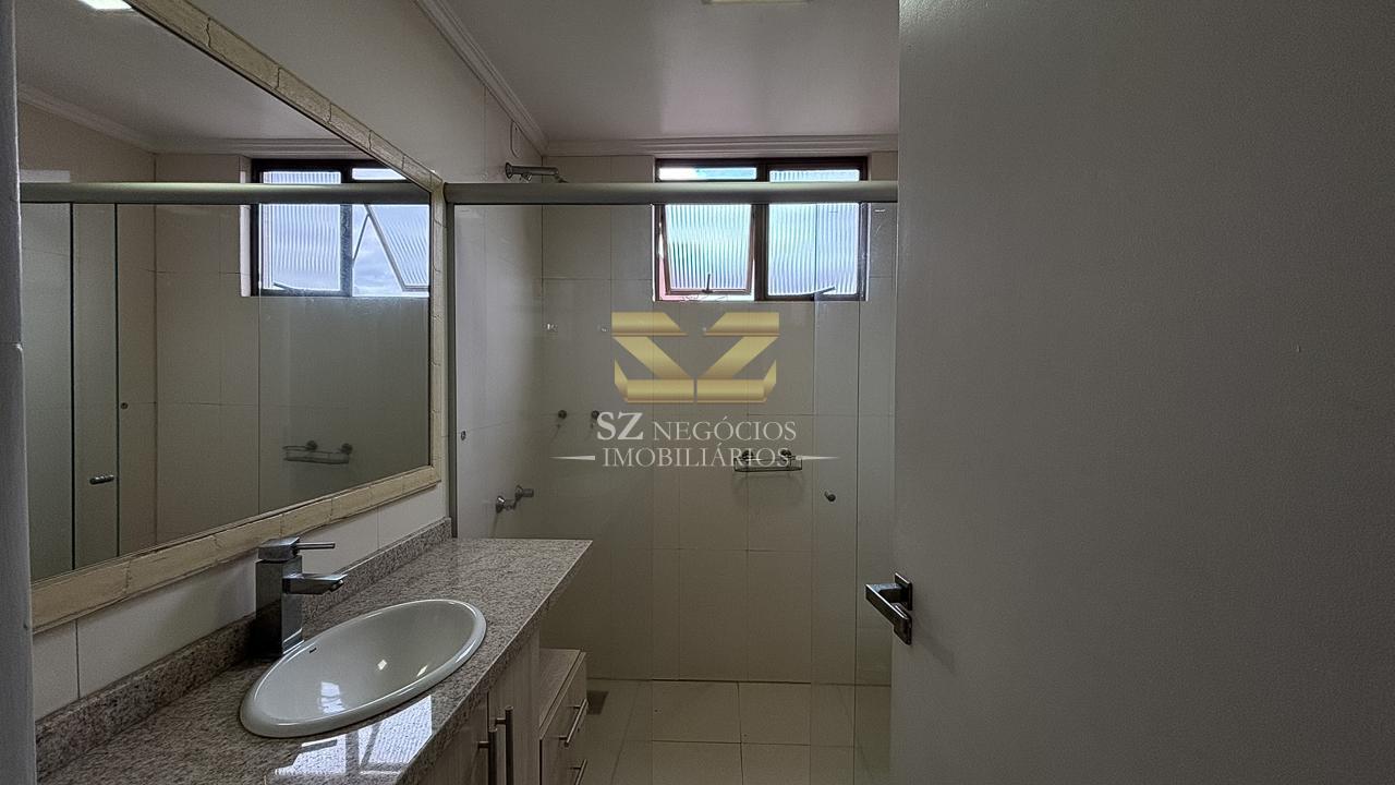 APARTAMENTO Á VENDA NO EDIFÍCIO MONTE CARLO -  CENTRO, FDO IGUACU - PR