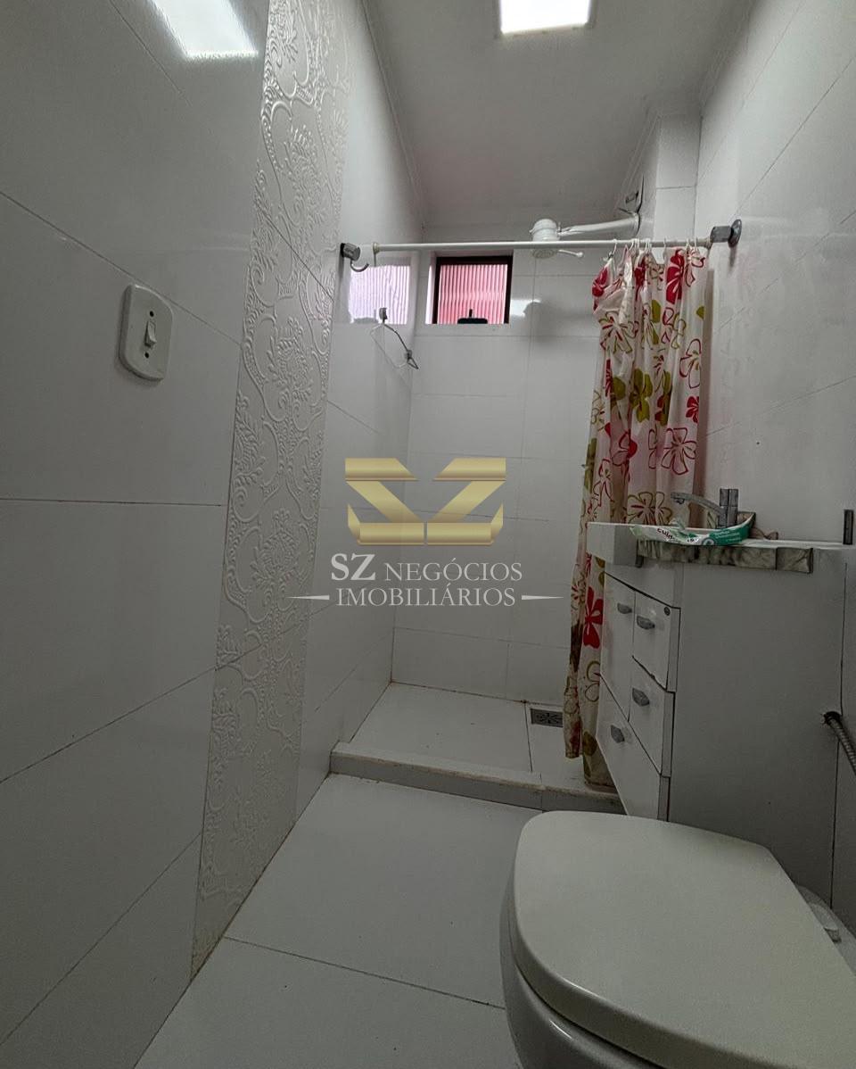 APARTAMENTO Á VENDA NO EDIFÍCIO MONTE CARLO -  CENTRO, FDO IGUACU - PR