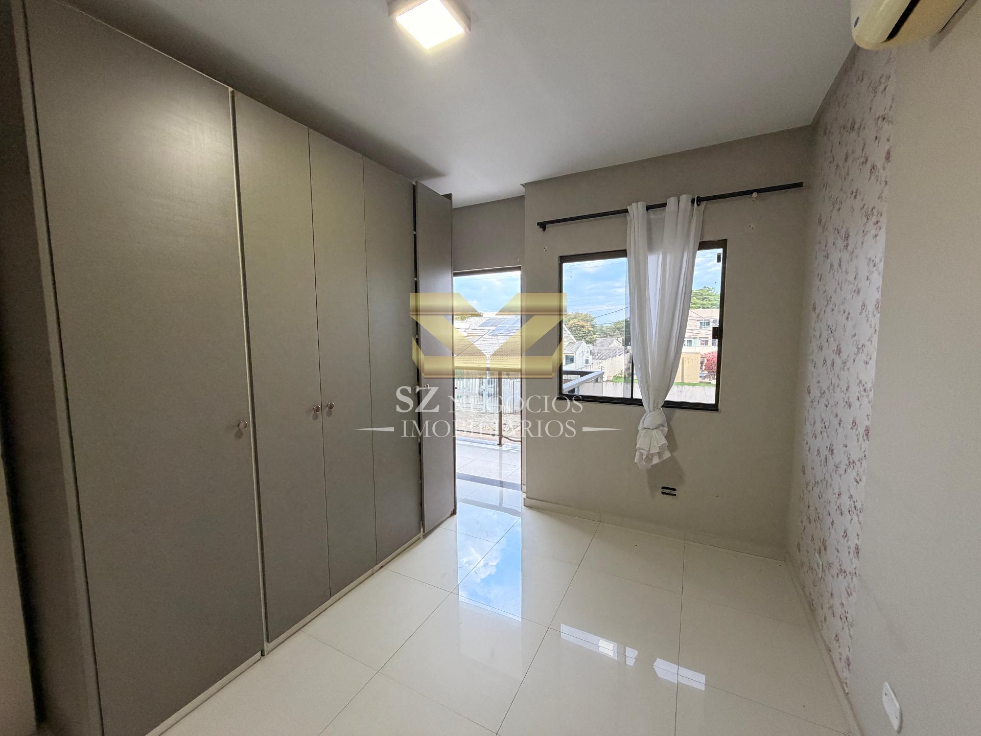 SOBRADO À VENDA COM 01 SUÍTE E 02 DORMITÓRIOS - PARQUE PRESIDENTE I, FOZ
