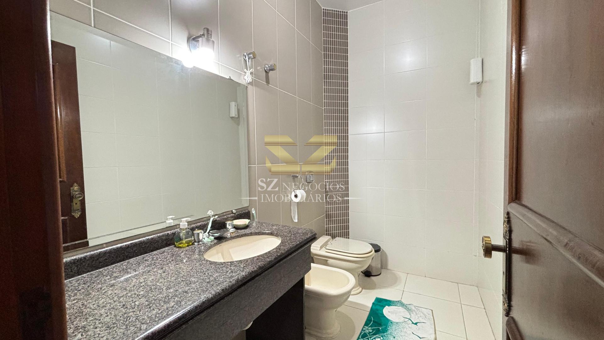 PRÉDIO COMERCIAL E RESIDENCIAL PARA LOCAÇÃO -  VILA PORTES, FOZ DO IGUAÇU - PR