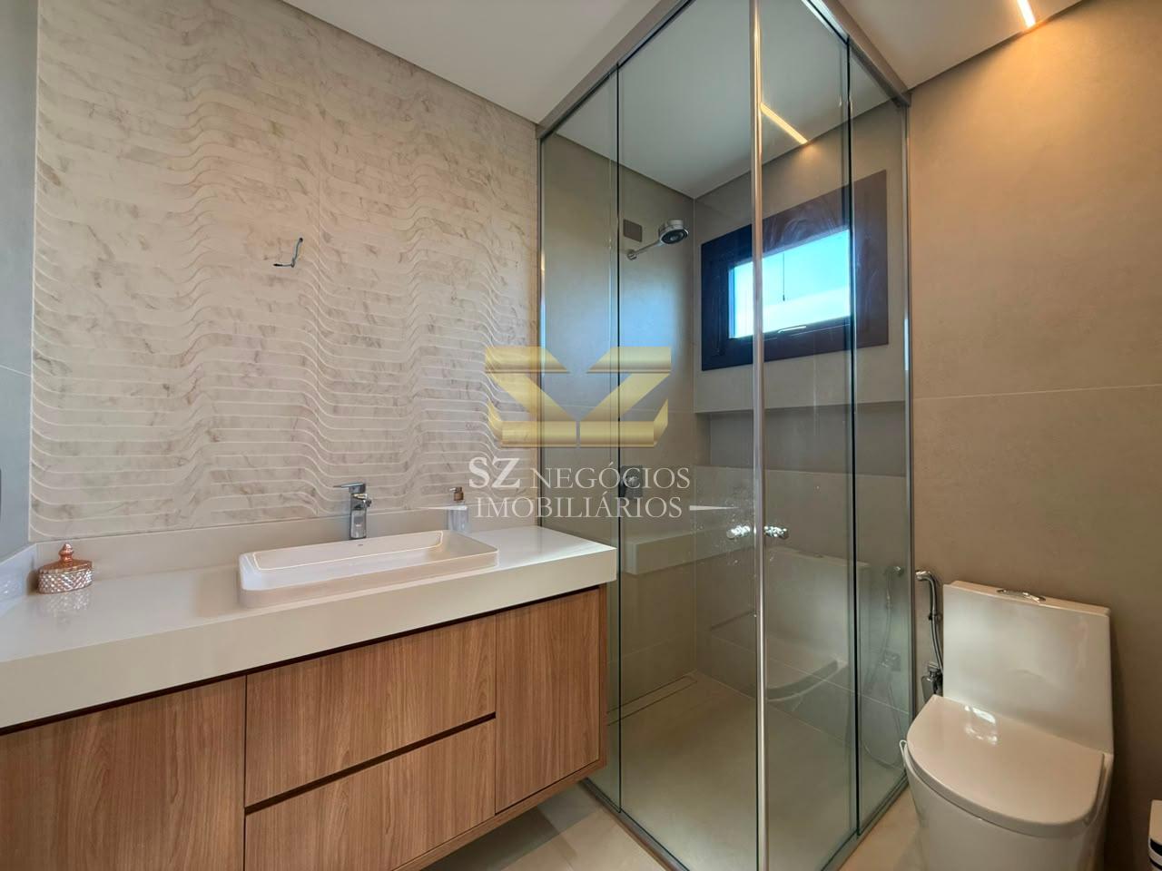 CASA À VENDA COM  03 SUÍTES NO CONDOMÍNIO  ROYAL RITZ CATARATAS -  FASE 3, FOZ
