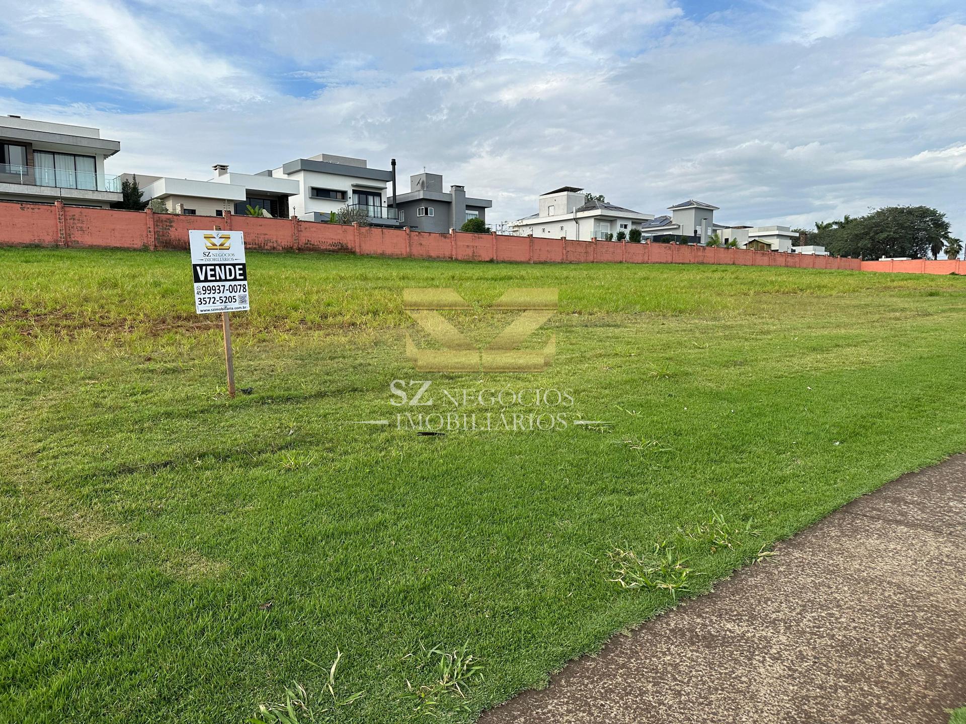 TERRENO COMERCIAL À VENDA COM 563M²  ANEXO NO CONDOMÍNIO TERRAS ALPHA II, FOZ