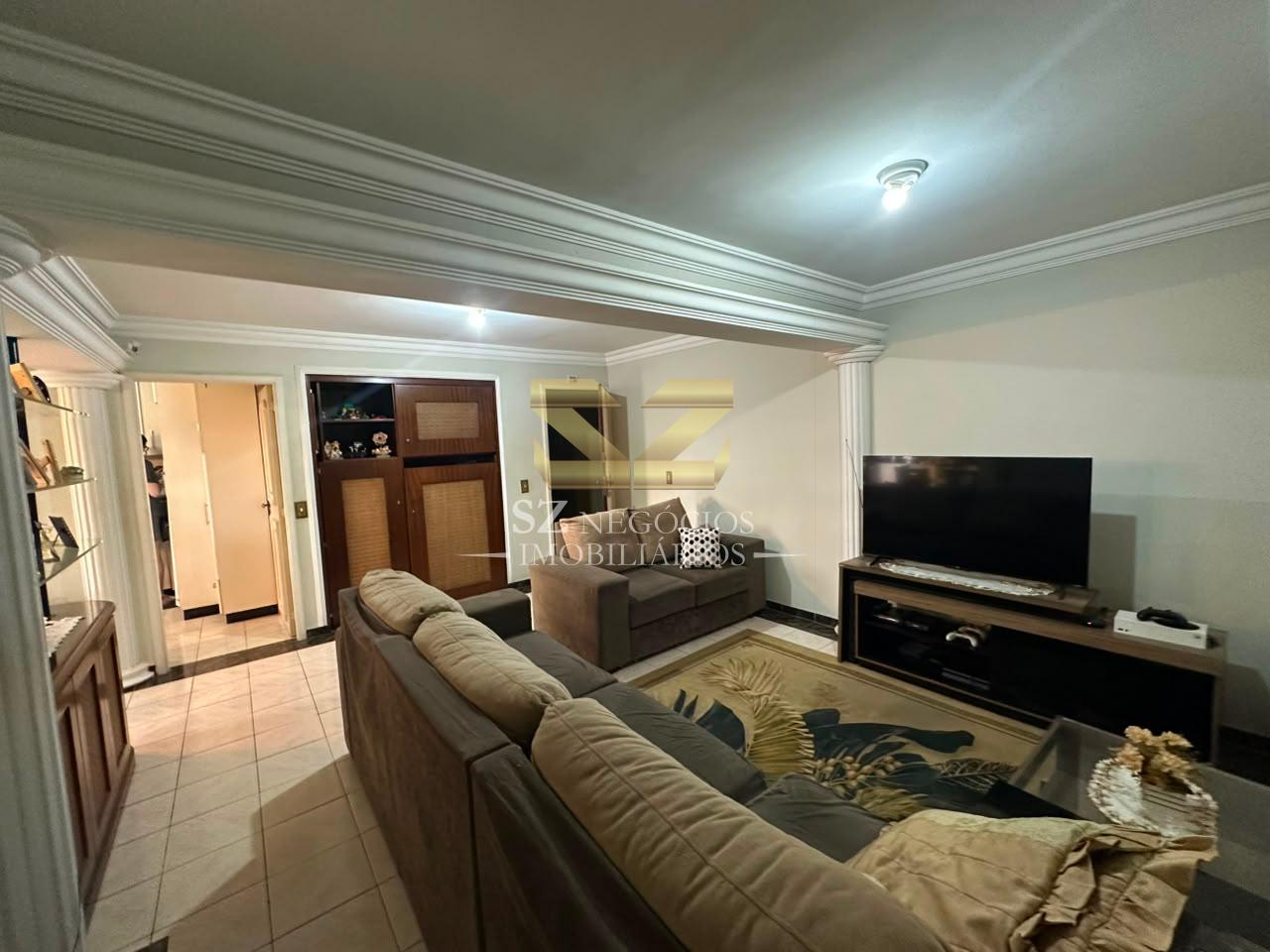 APARTAMENTO À VENDA NO EDIFÍCIO MISSÕES, CENTRO DE FOZ DO IGUAÇU - PR