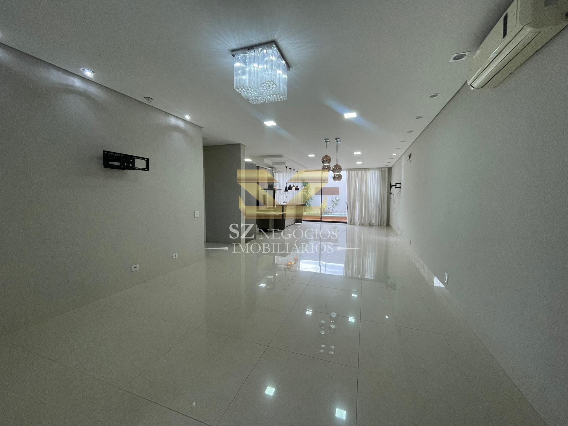Sobrado de Alto Padrão com 3 Suítes, Piscina e Área Gourmet no Jardim Panorama - Excelente localizaç