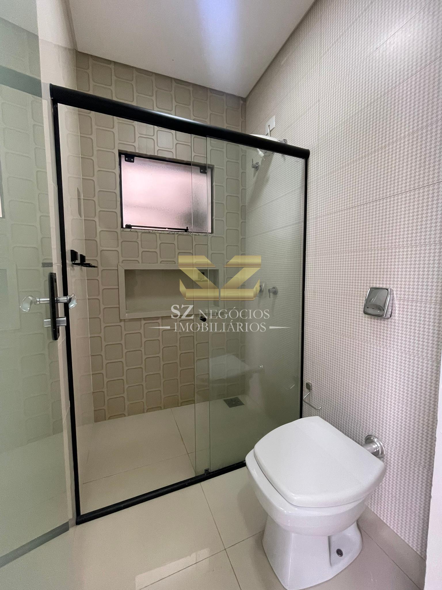 Sobrado de Alto Padrão com 3 Suítes, Piscina e Área Gourmet no Jardim Panorama - Excelente localizaç