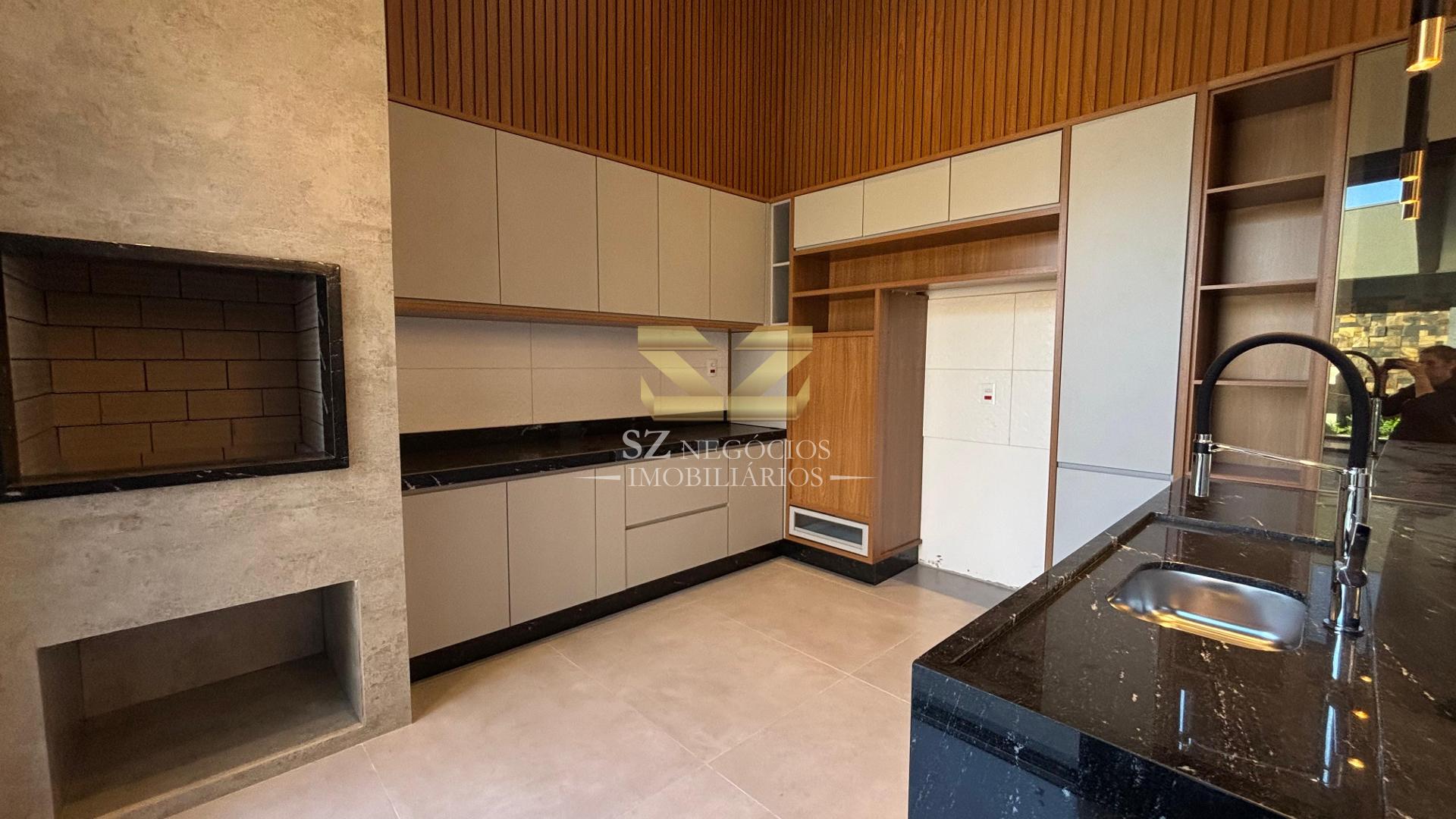 CASA À VENDA CONDOMÍNIO RESIDENCIAL SAFIRA - FOZ DO IGUACU - PR