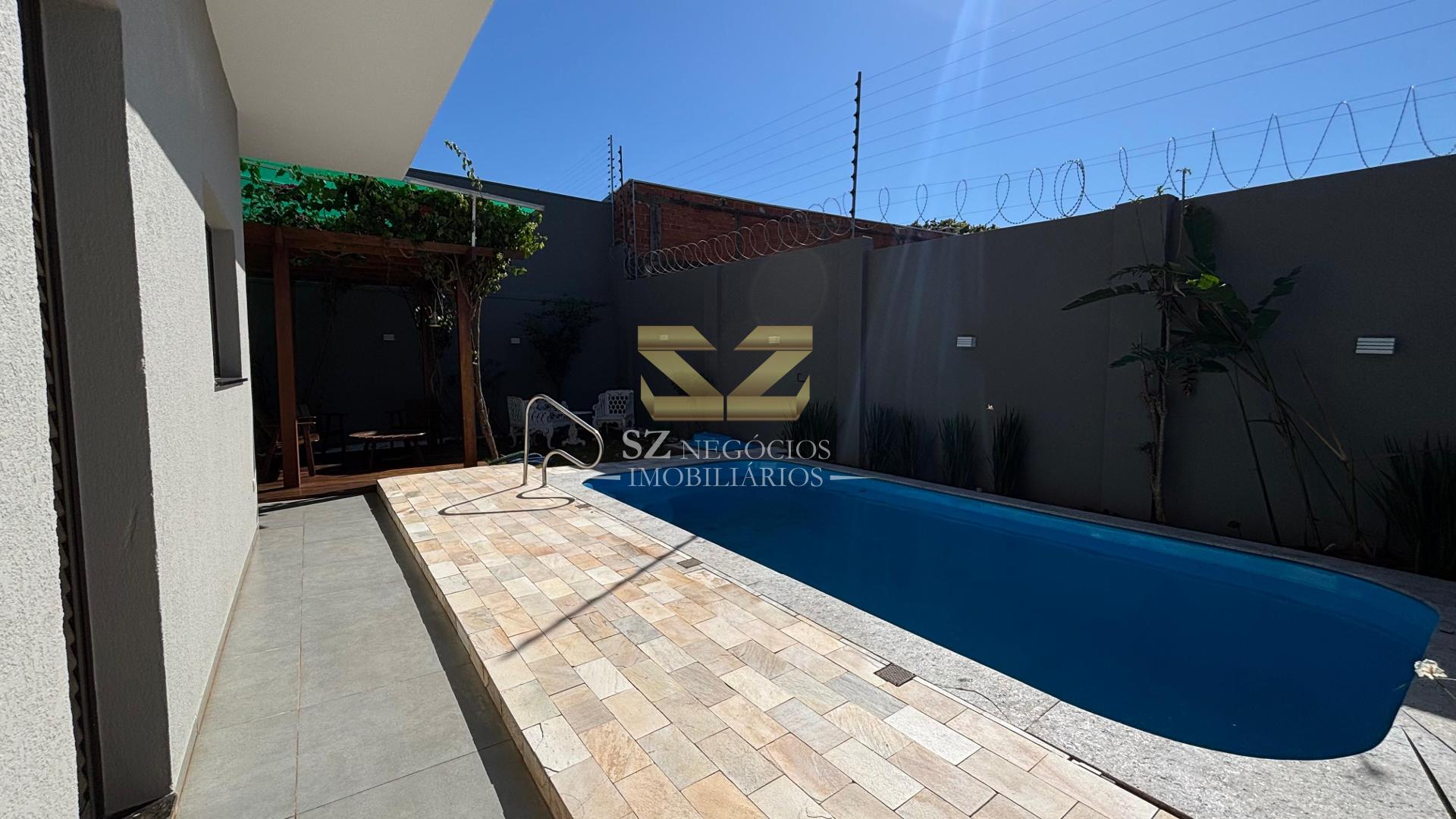 CASA NO CONDOMÍNIO RESIDENCIAL SAFIRA - FOZ DO IGUACU - PR