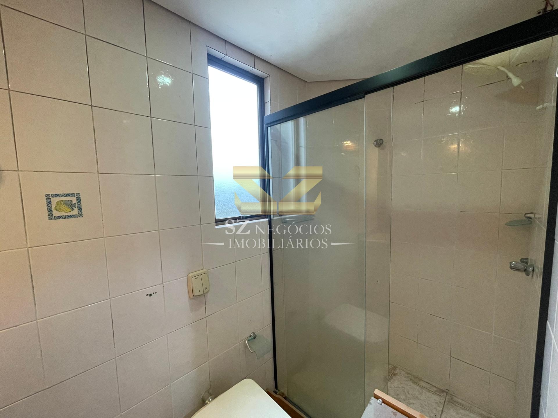 Apartamento semi-mobiliado no Edifício La Rochelle 1 suíte e 2 quartos na regiao da Vila America.