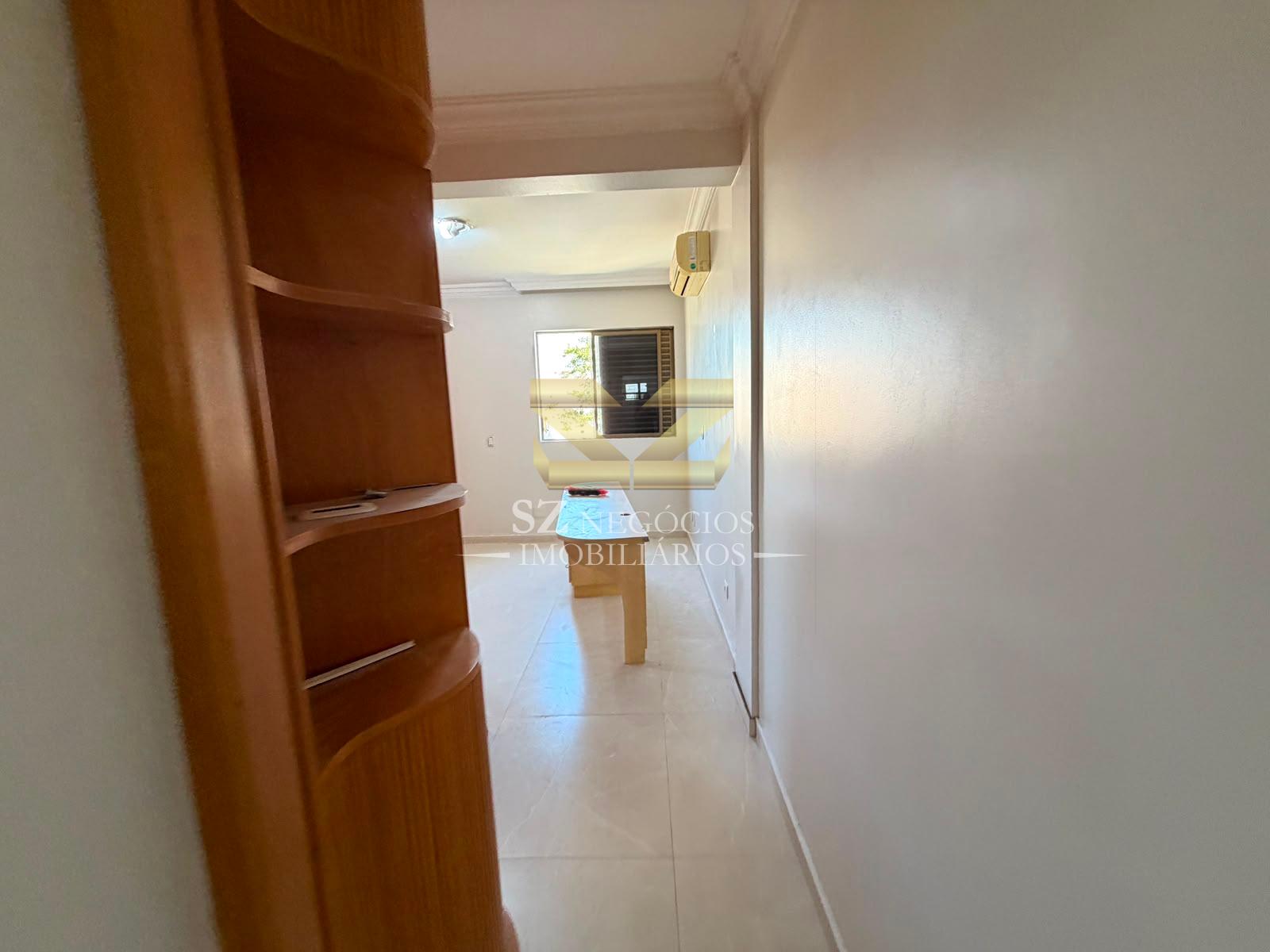 Apartamento semi-mobiliado no Edifício La Rochelle 1 suíte e 2 quartos na regiao da Vila America.