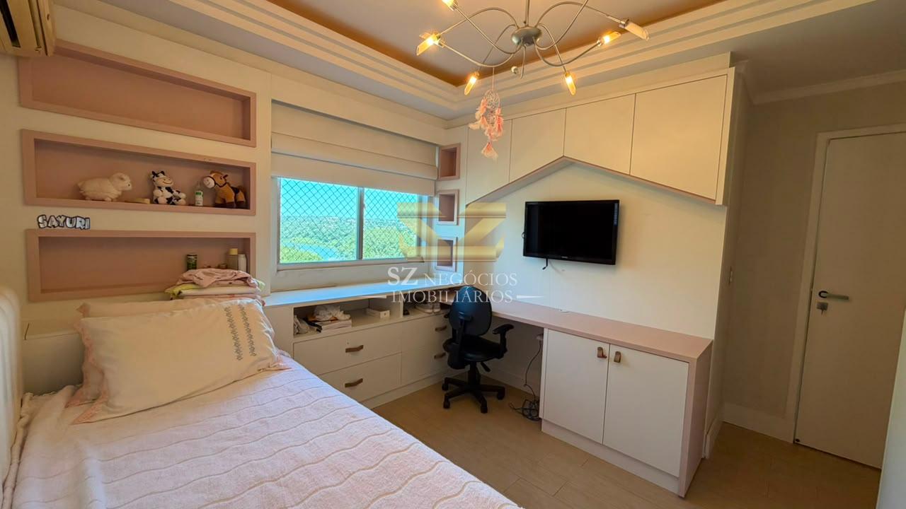 COBERTURA DUPLEX MOBILIADA À VENDA NO EDIFÍCIO RESIDENCIAL FERNANDA - FOZ