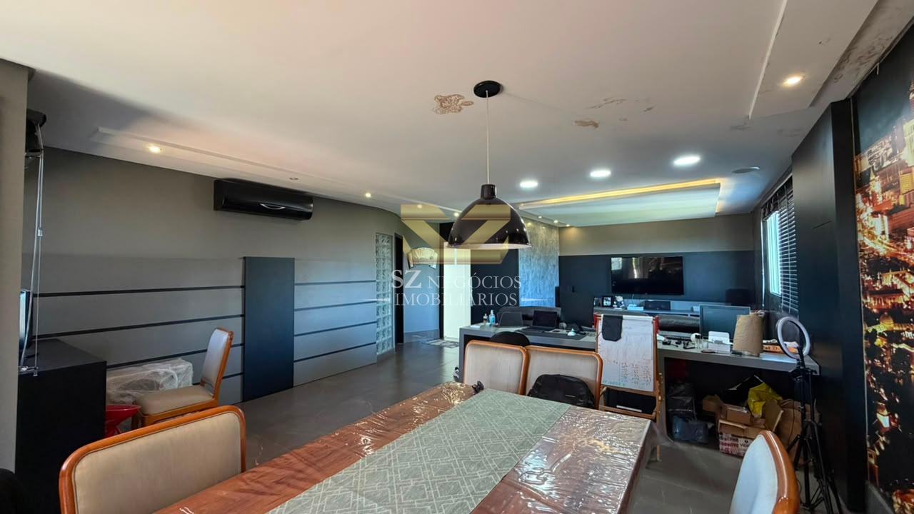 COBERTURA DUPLEX MOBILIADA À VENDA NO EDIFÍCIO RESIDENCIAL FERNANDA - FOZ